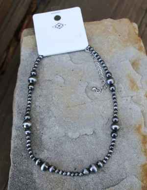 0047 FAUX SILVER BEAD CHOKER