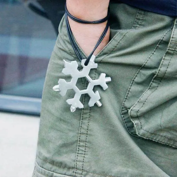 18-in-1 Multi-function Survival Tool