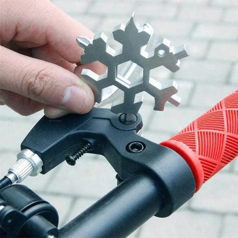 18-in-1 Multi-function Survival Tool