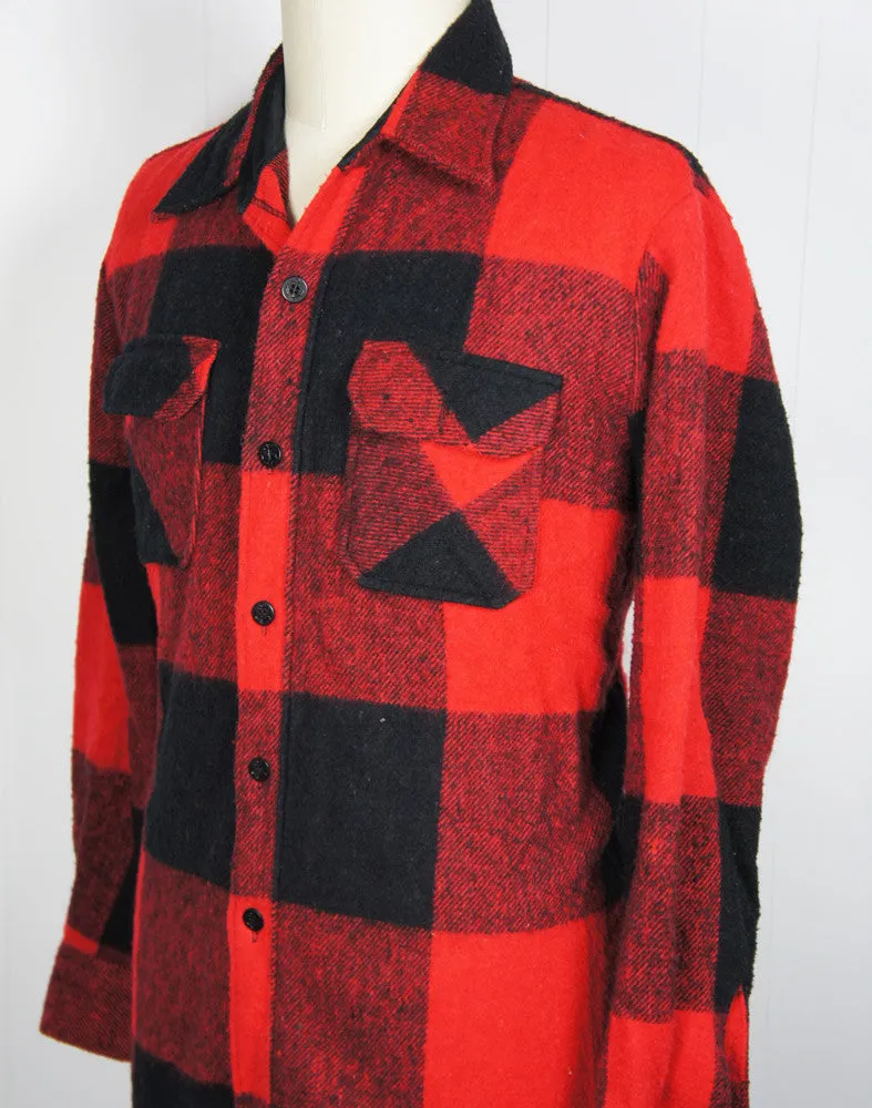 1970's Buffalo Plaid Flannel Shirt - Size XL