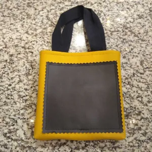 800 Kid's Tote with Paper, Chalk, Crayons