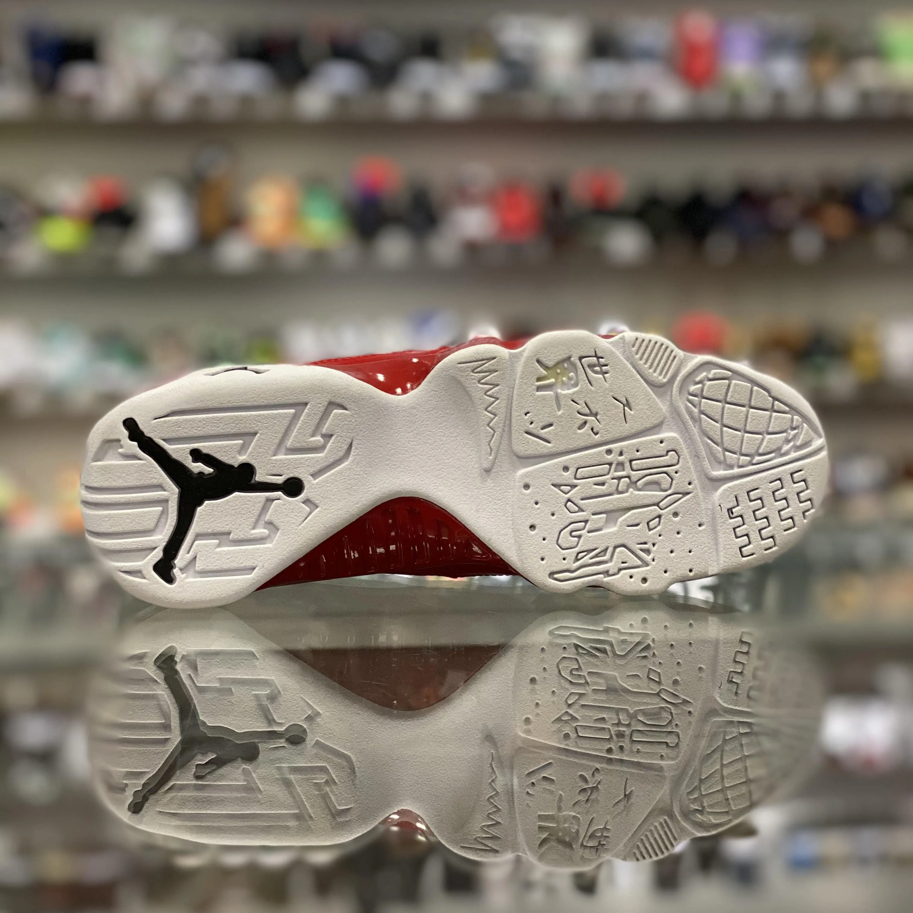 Air Jordan 9 Retro “White Gym Red”