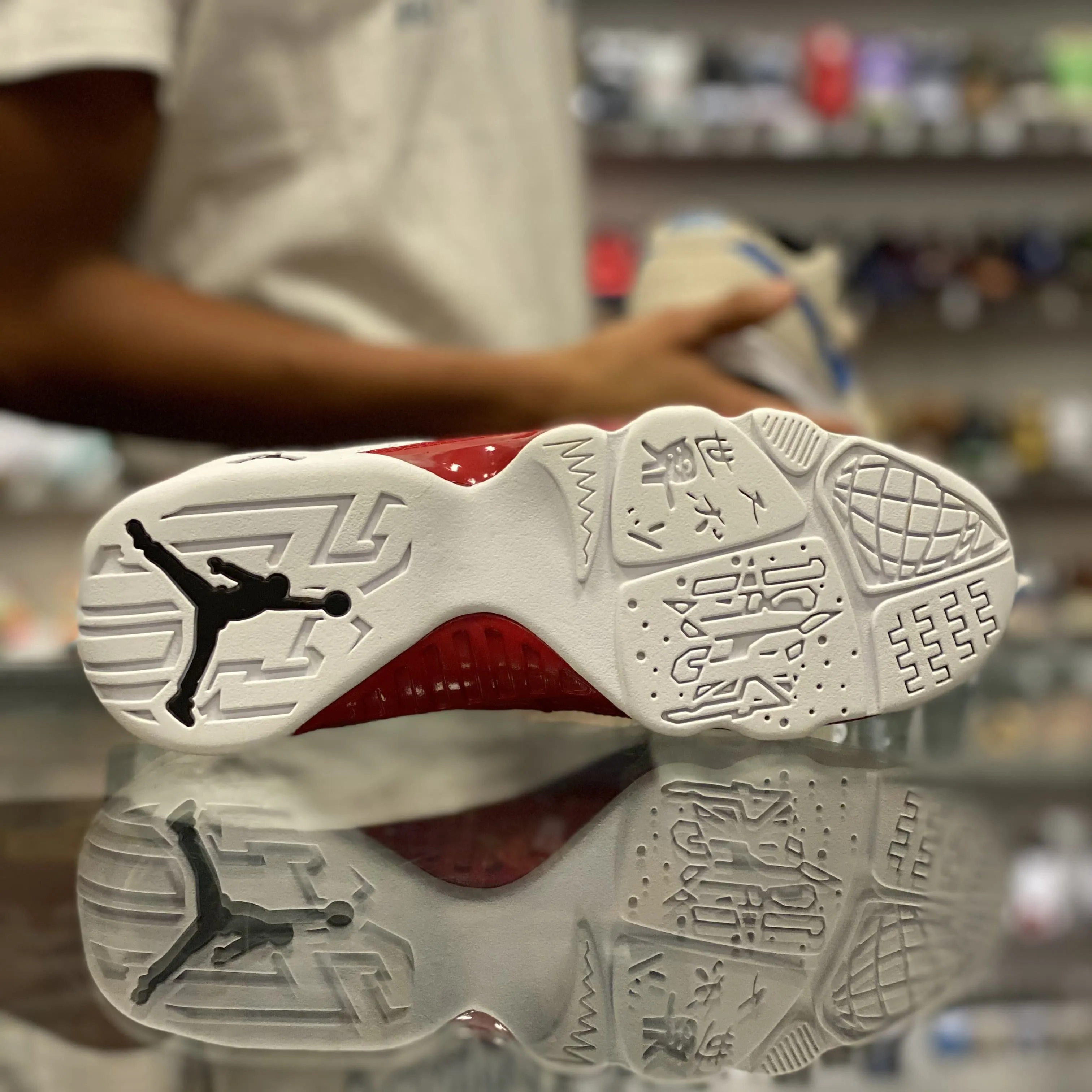 Air Jordan 9 Retro “White Gym Red”