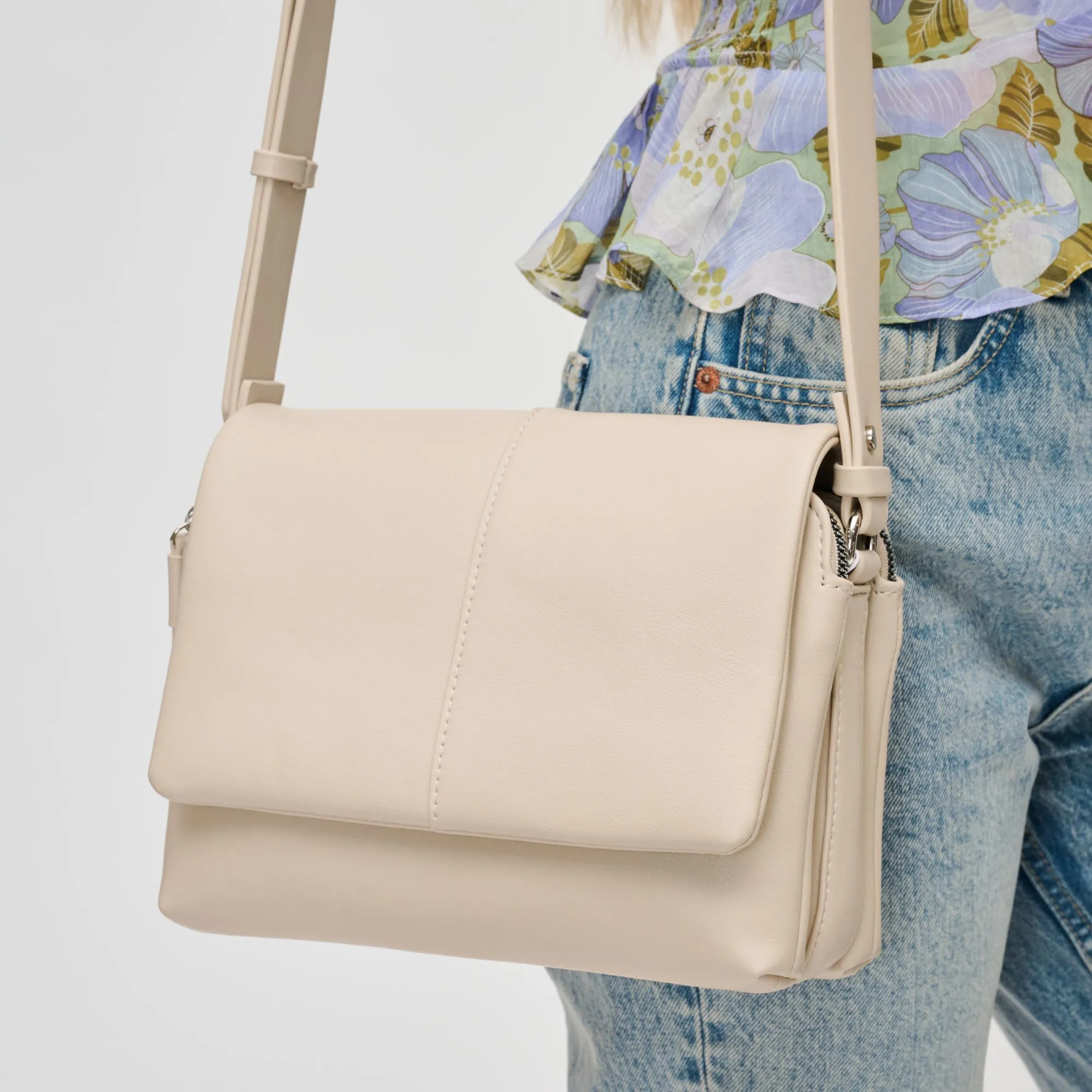 Avonlea Crossbody