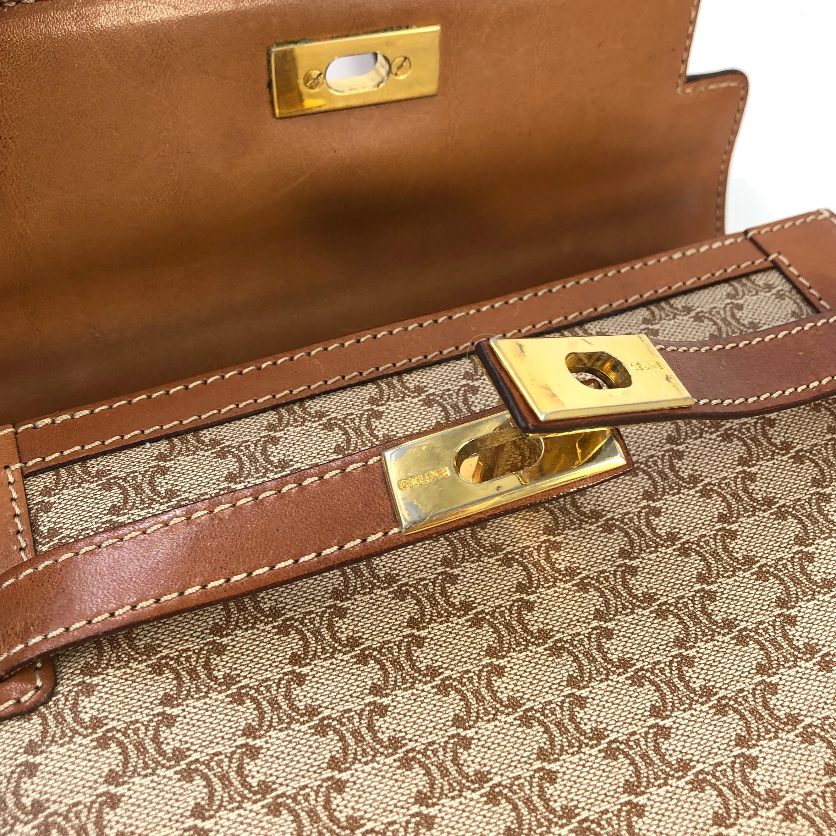 CELINE Macadam Turn lock Crossbody Shoulder bag Beige Vintage Old CELINE pm76z3