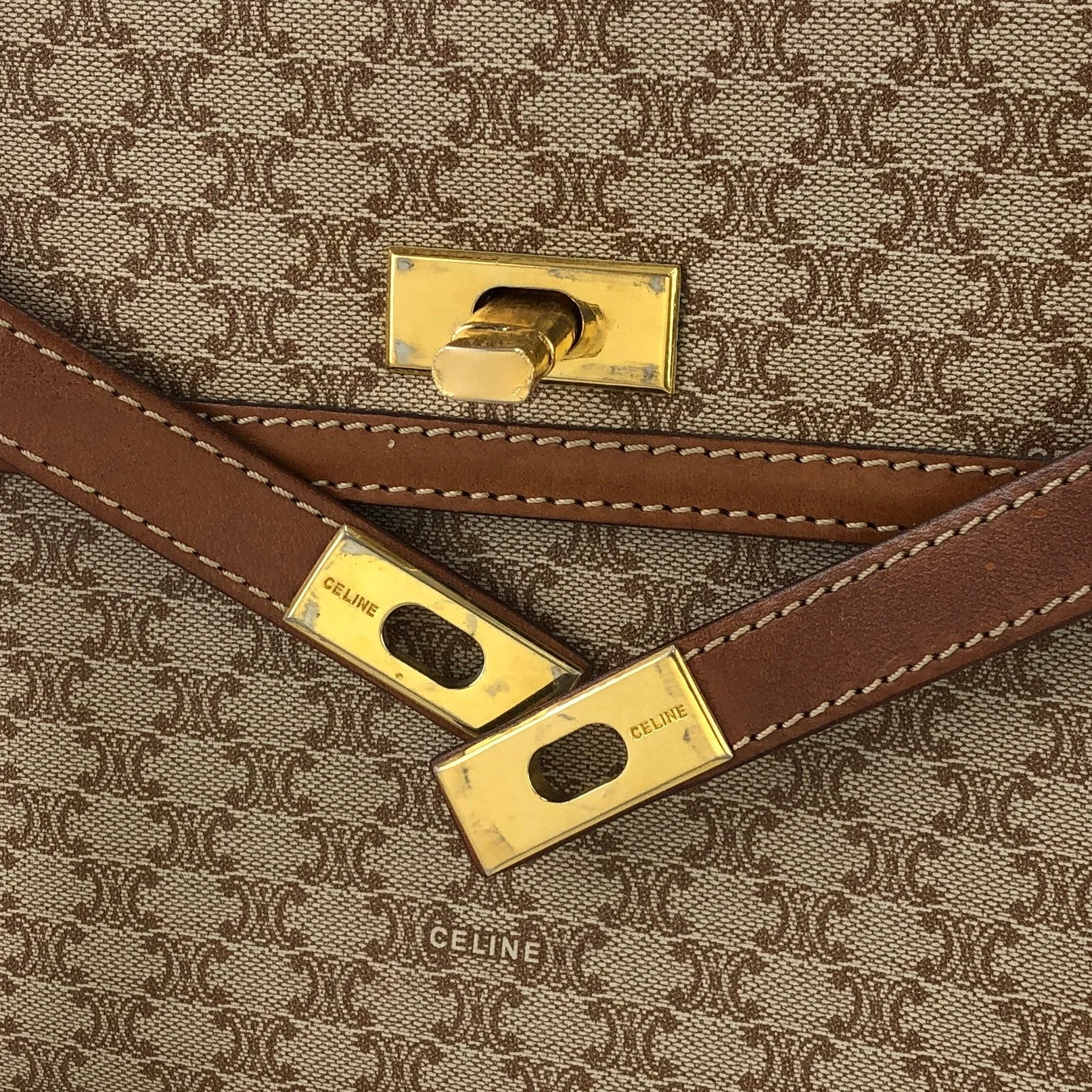 CELINE Macadam Turn lock Crossbody Shoulder bag Beige Vintage Old CELINE pm76z3