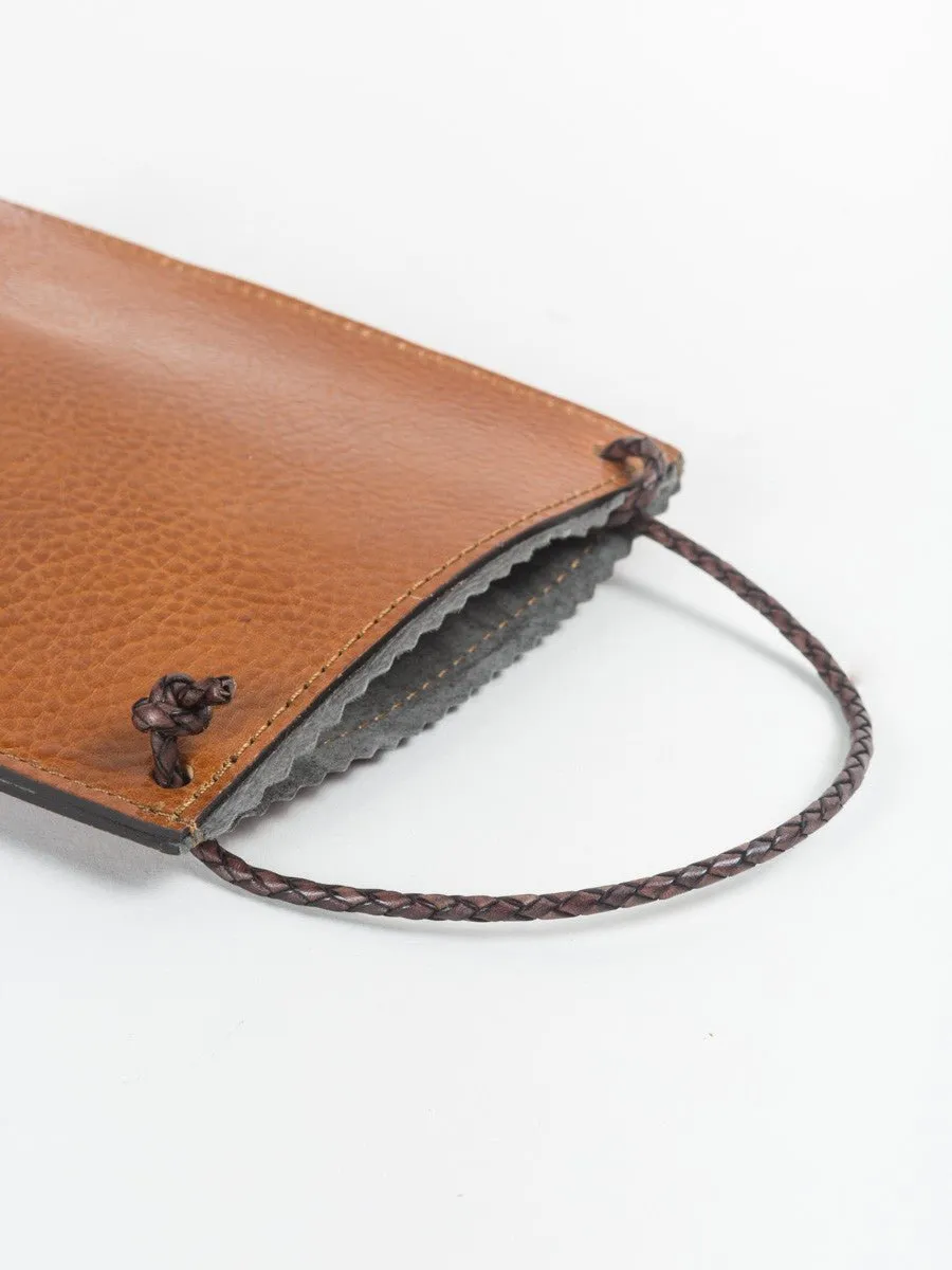 cell pouch – whiskey