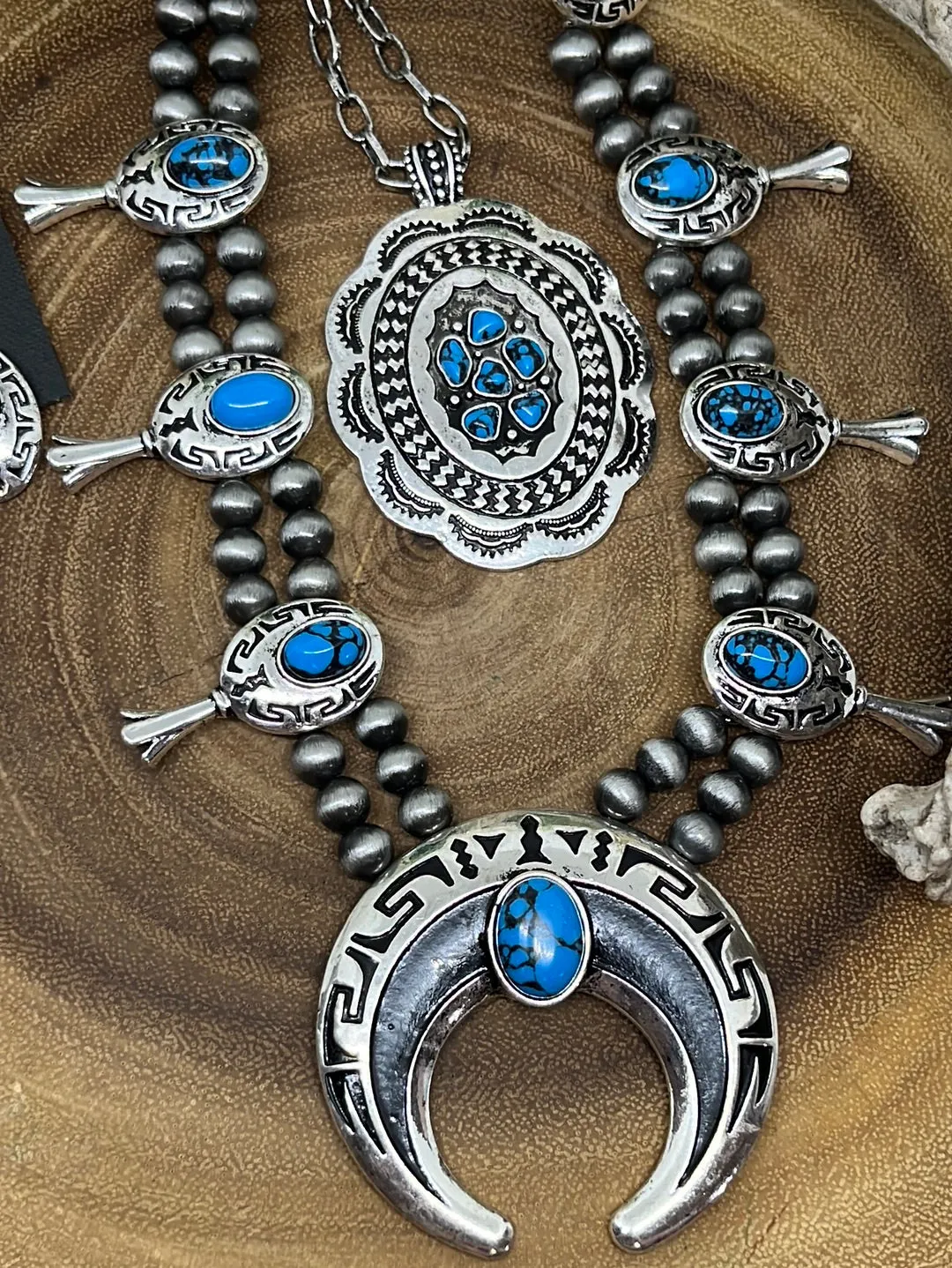 Cemani Fashion Navajo Blossom Necklace & Earrings With Shading - Turquoise