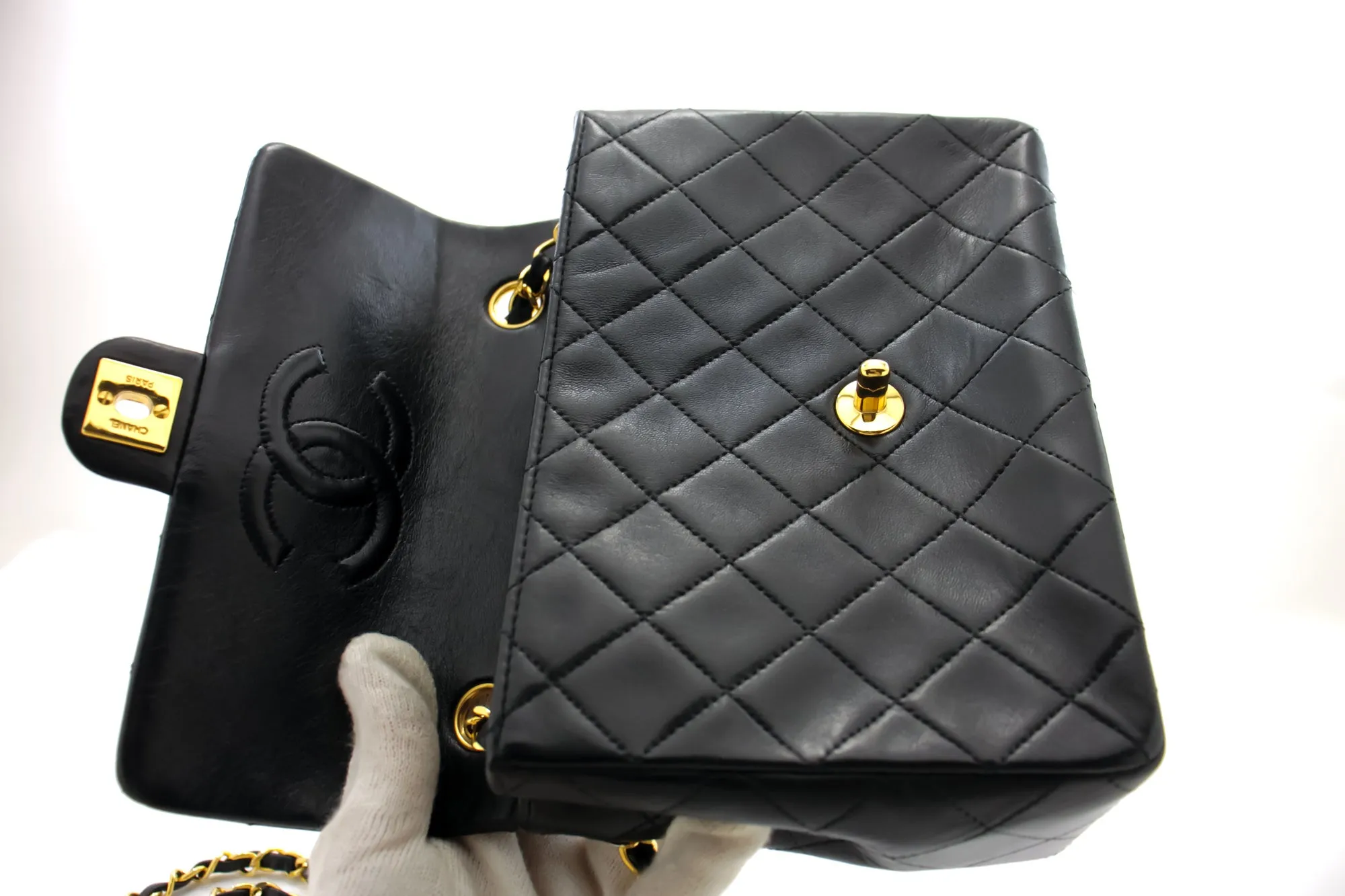 CHANEL Mini Square Small Chain Shoulder Bag Crossbody Black Quilt g36