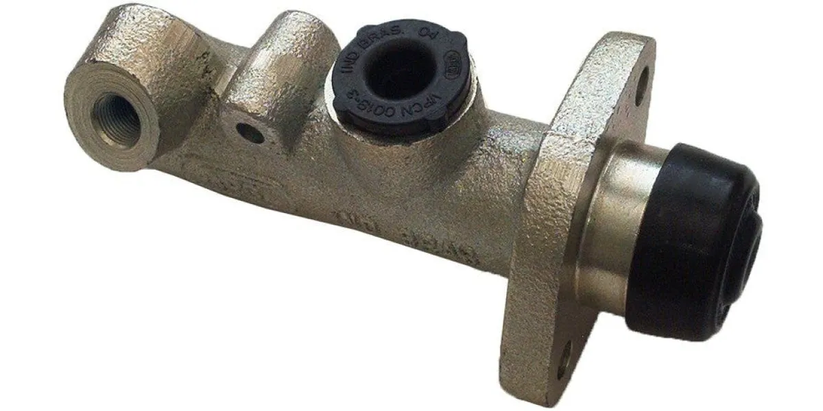 Clutch Master Cylinder Ford Cargo D06-D22 81-86 (Same As Cm222.0045 Which Has Resevoir))