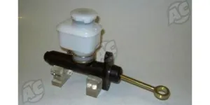 Clutch Master Cylinder Landrover Discovery3.5 (LEY303)