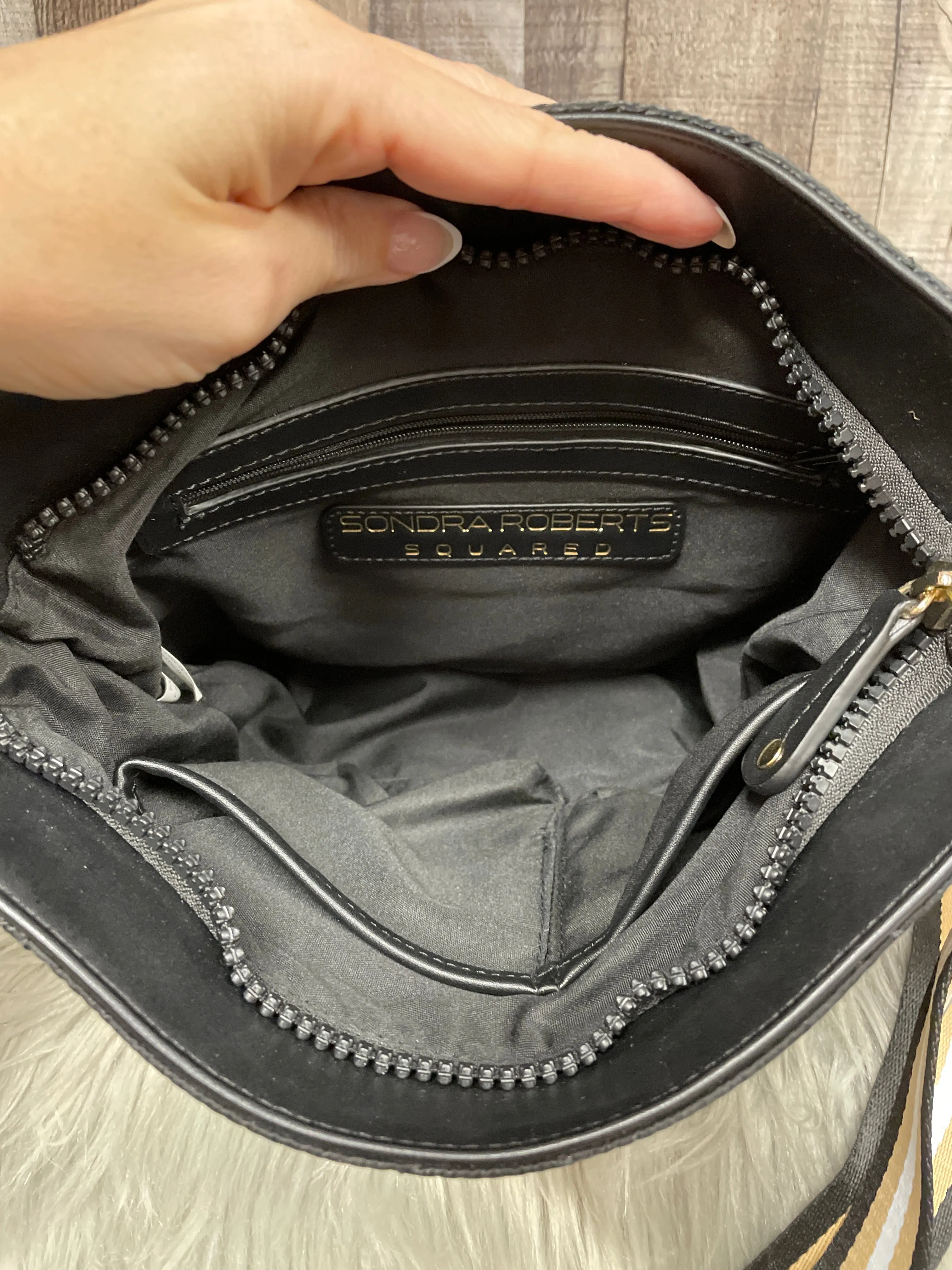 Crossbody By Cmc