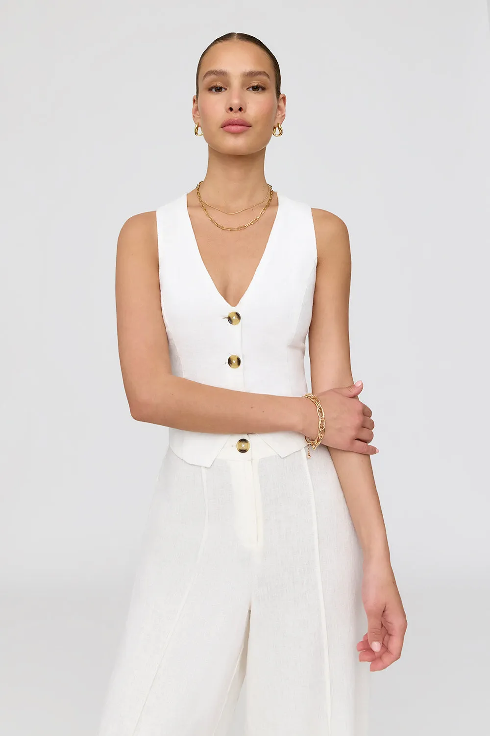 CYPRUS LINEN BLEND TAILORED WAISTCOAT - COCONUT MILK