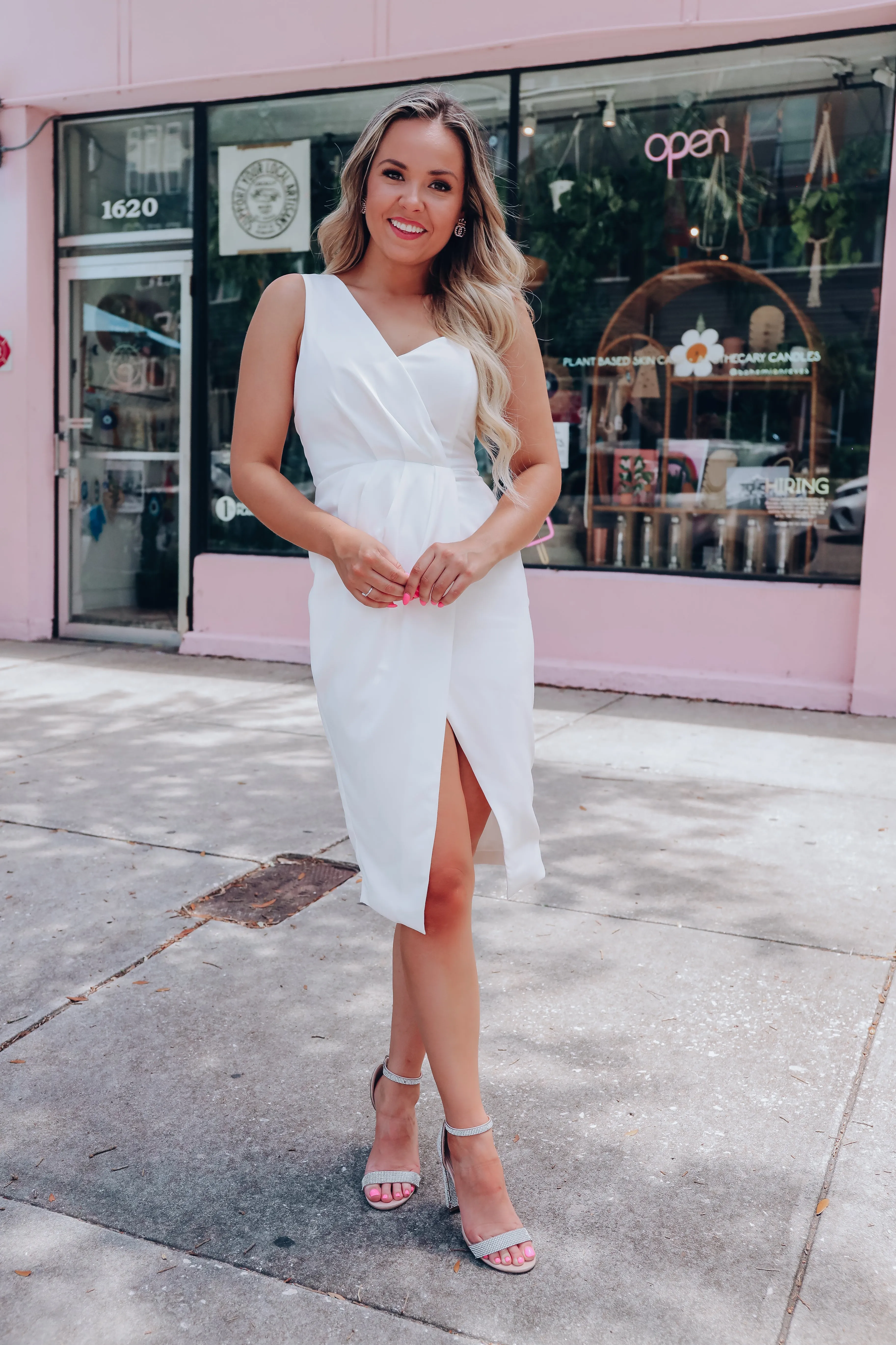 Essence Of Beauty One Shoulder Dress - White