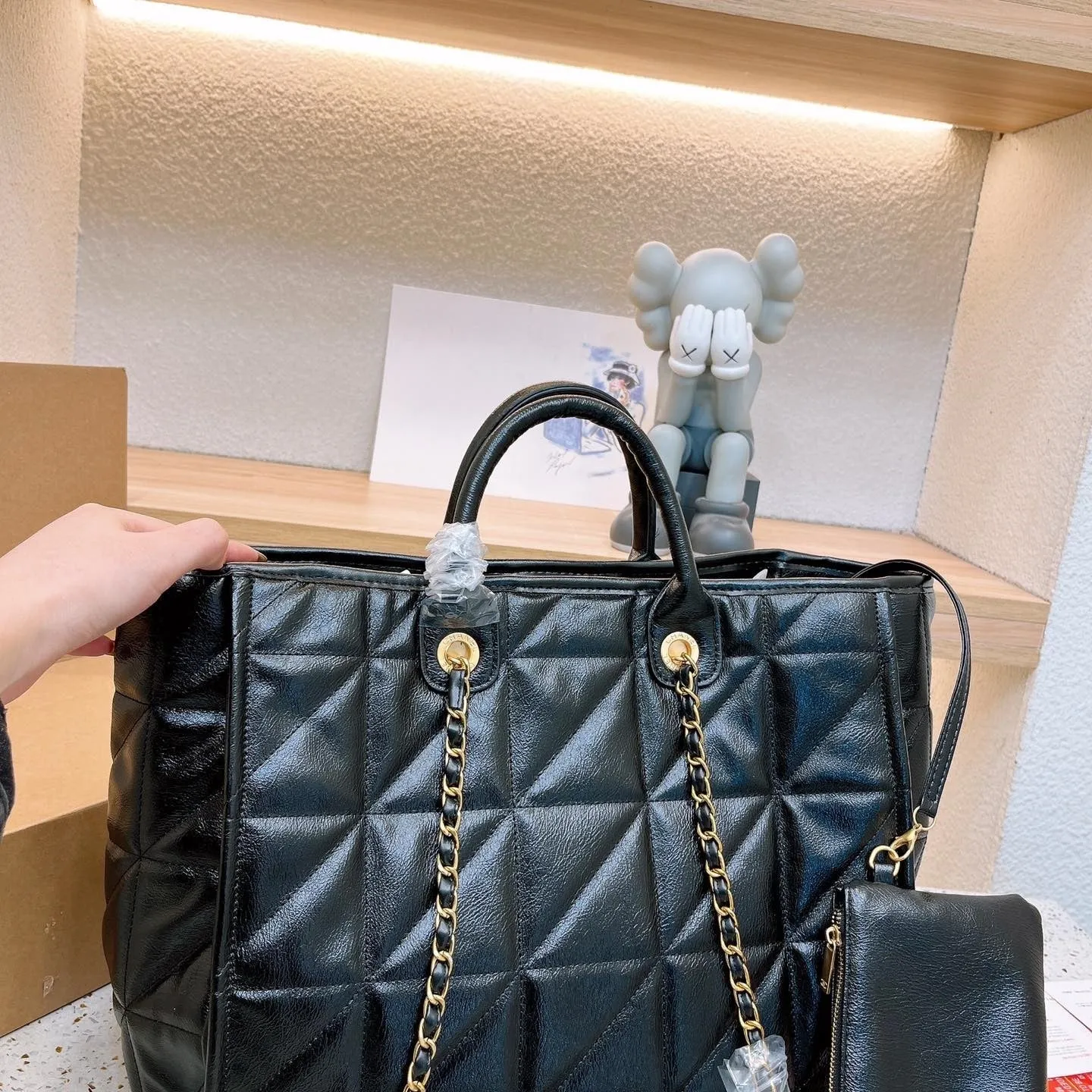 Fashion CC letter handbag