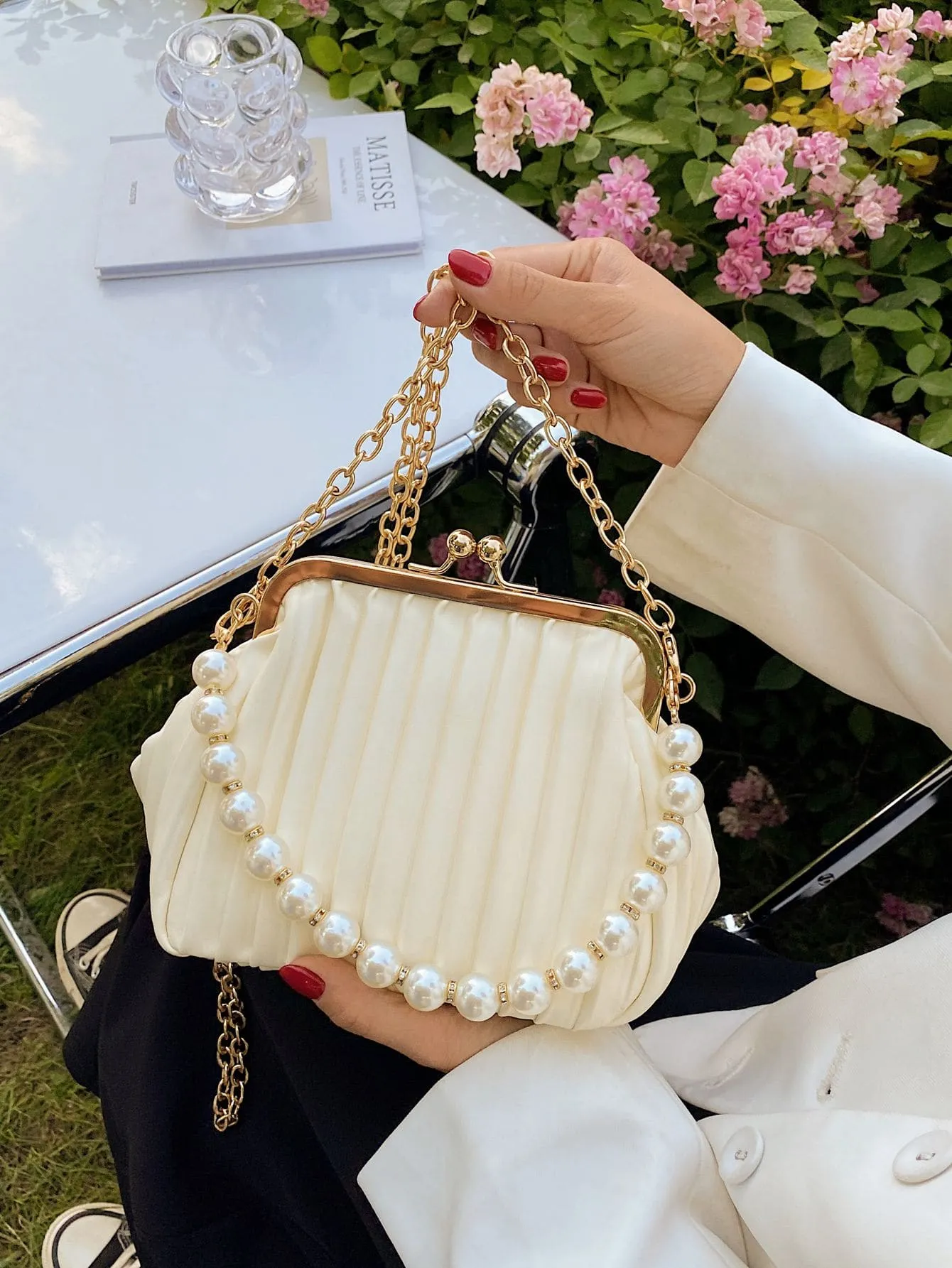 Faux Pearl Decor Kiss Lock Satchel Bag - Beige- FD ⚡