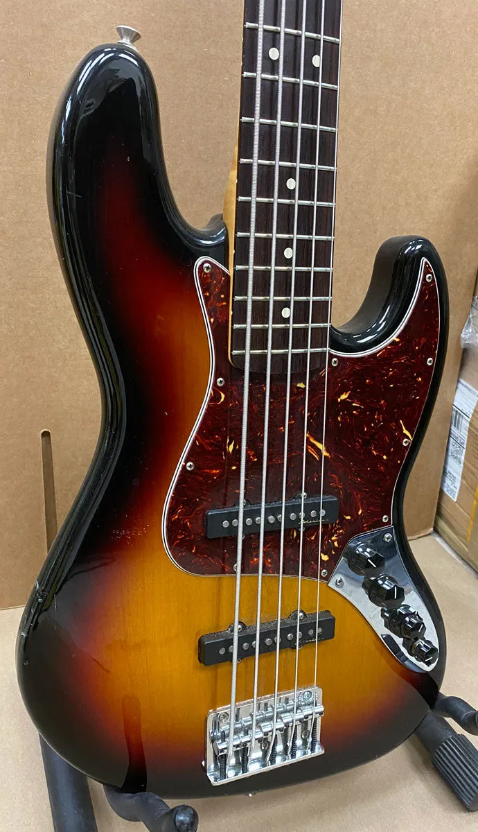 Fender Deluxe Active Jazz Bass V 2006