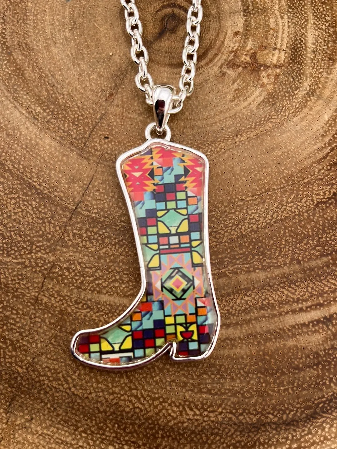 Franklin Fashion Aztec Boot Necklace & Fish Hook Earrings