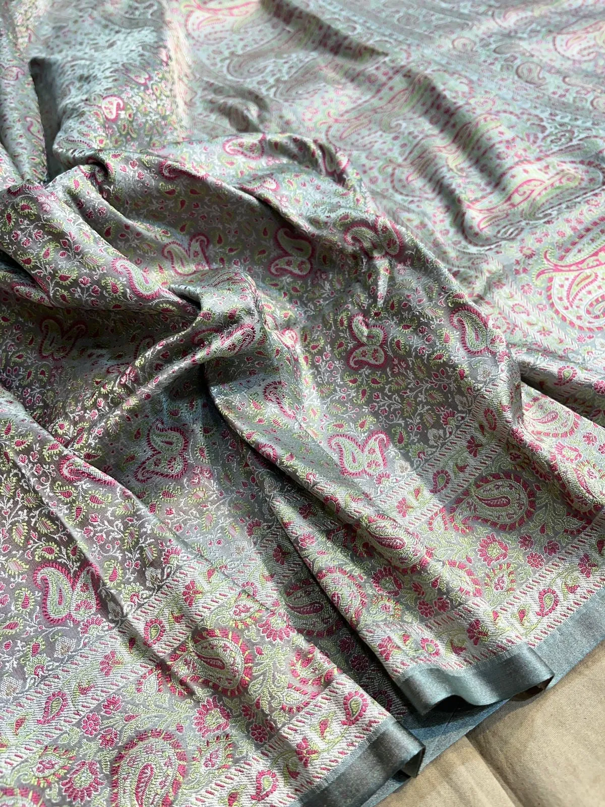 Gold Zari Banarasi Silk Saree with heavy pallu