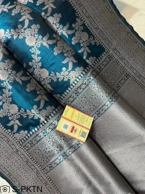 Gold Zari Banarasi Silk Saree with heavy pallu