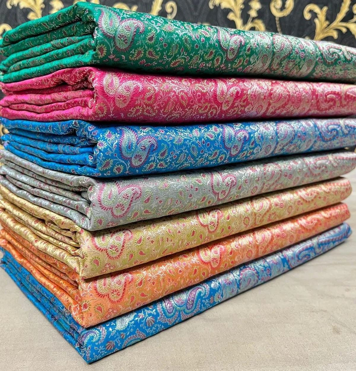 Gold Zari Banarasi Silk Saree with heavy pallu