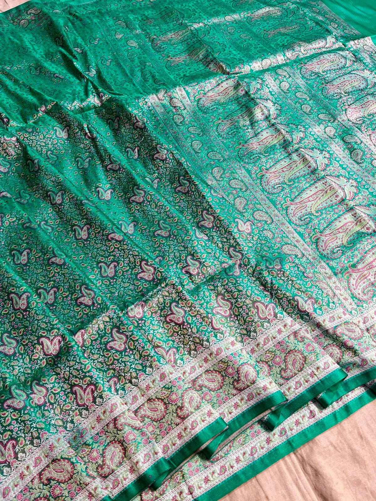 Gold Zari Banarasi Silk Saree with heavy pallu