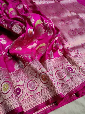 Gold  Zari Banarasi Silk Saree with heavy pallu