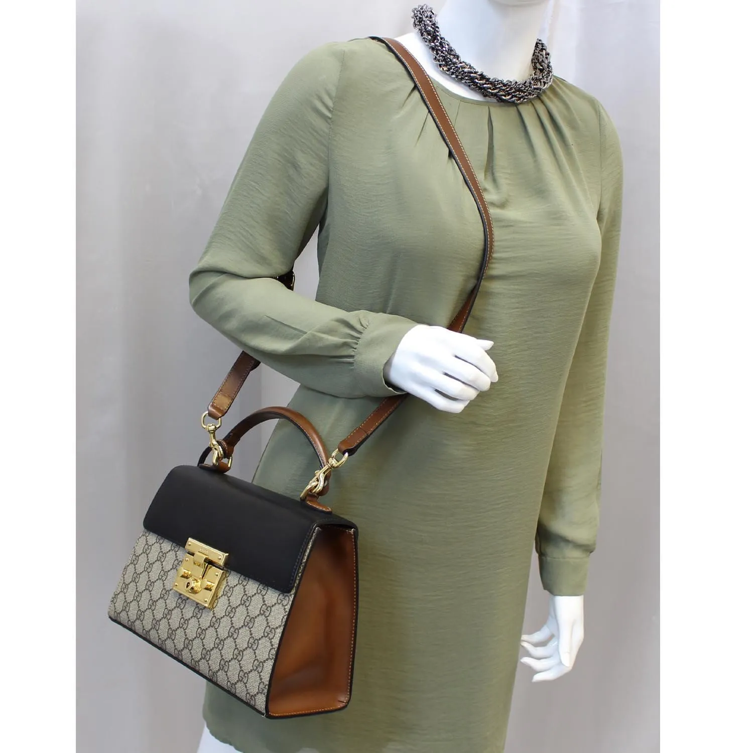 GUCCI Small Padlock GG Supreme Monogram Top Handle Crossbody Bag Beige