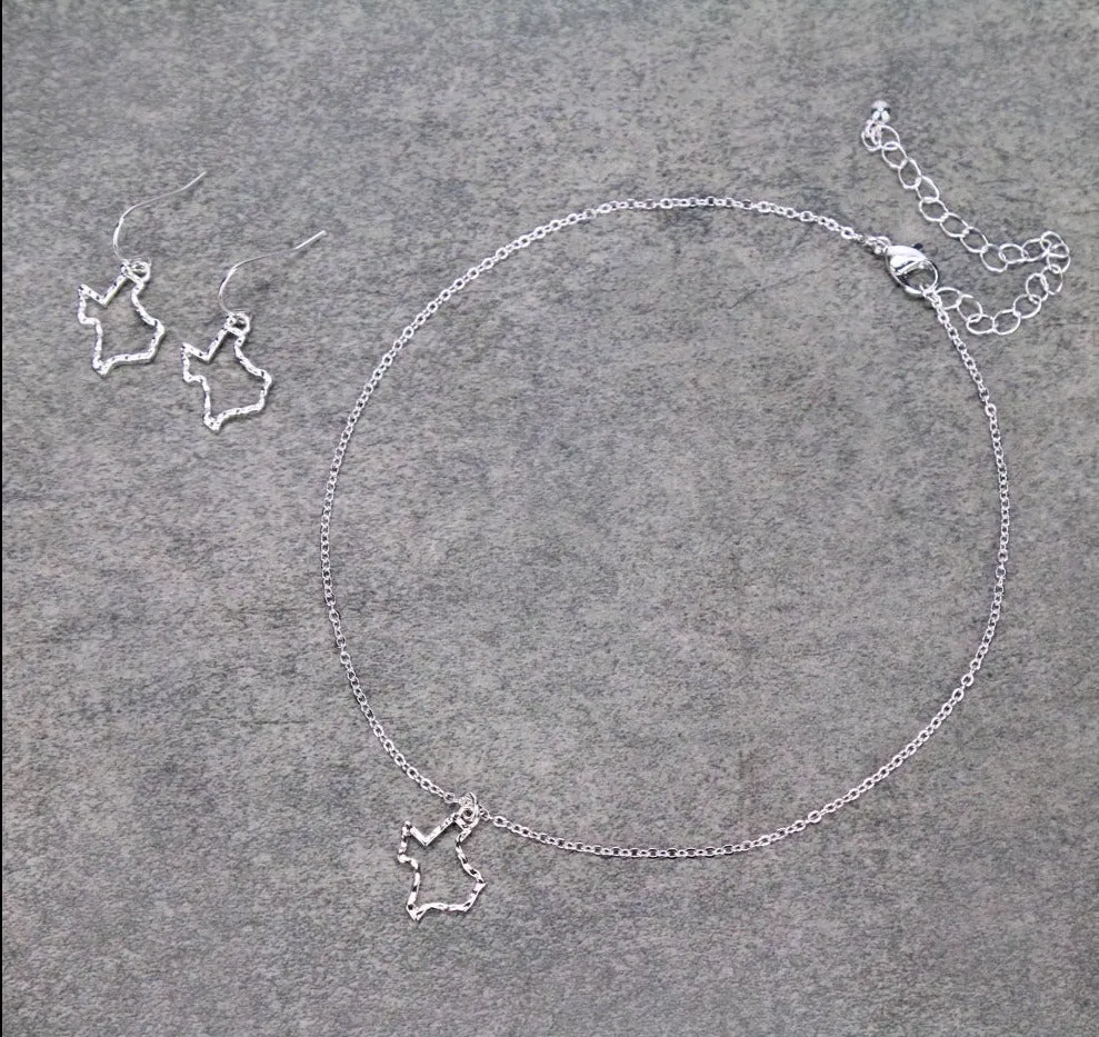 Hammered Texas Outline Choker & Earrings