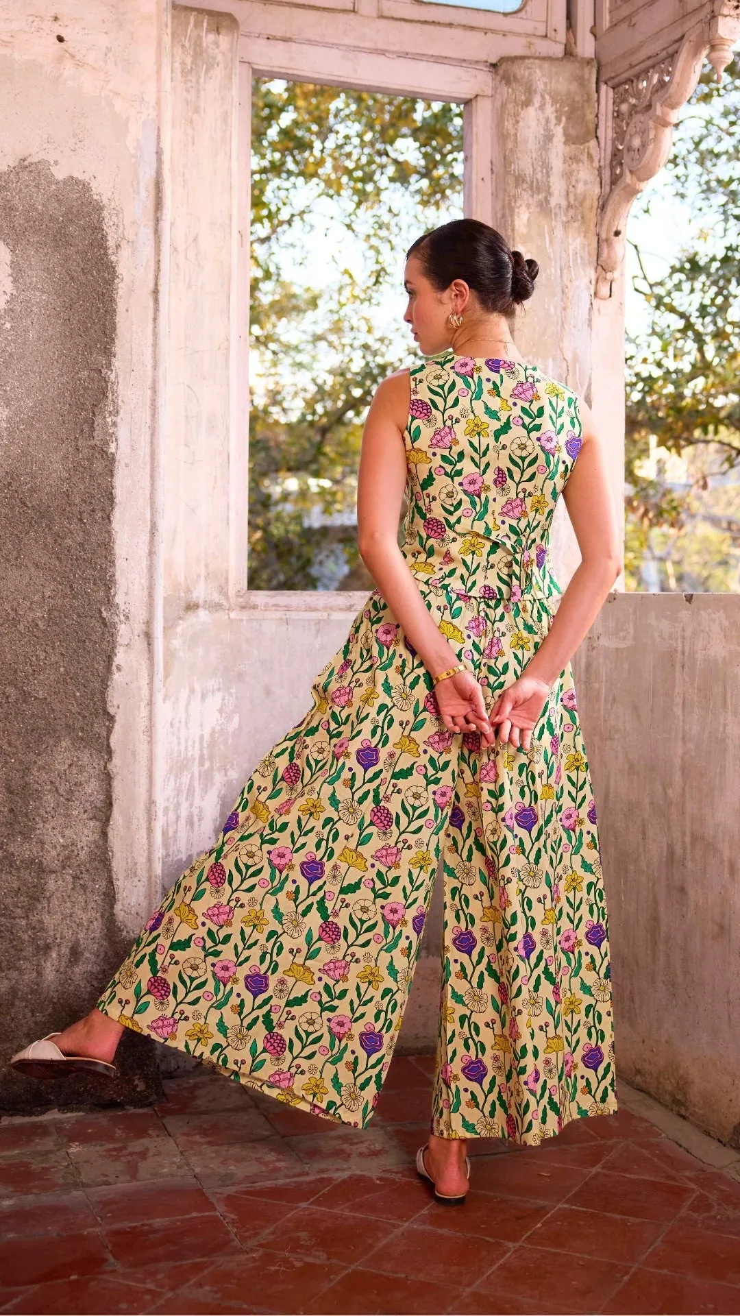 Harper Vest, Le Jardin