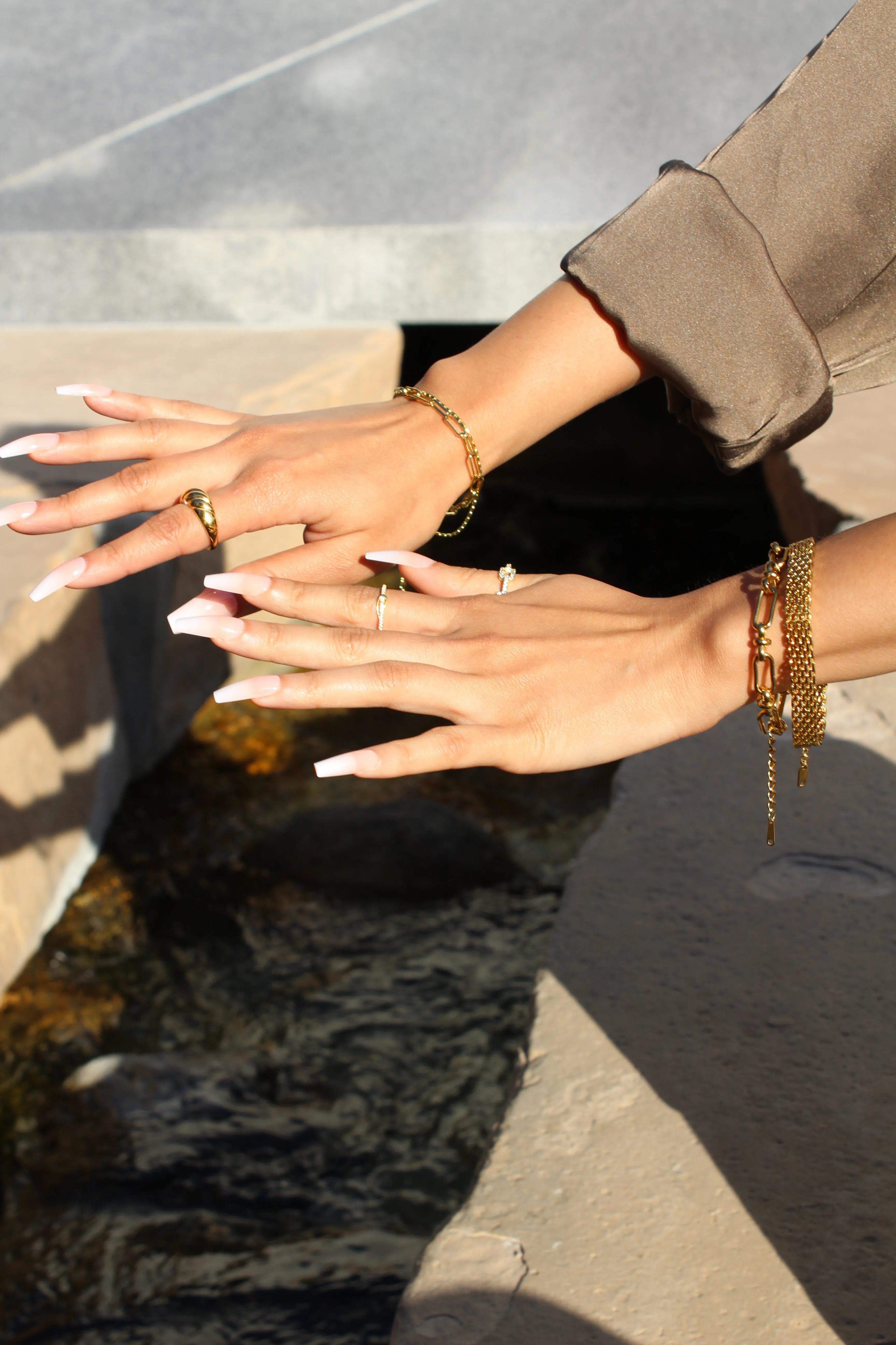 Hidaya Gold Thin Link Bracelet
