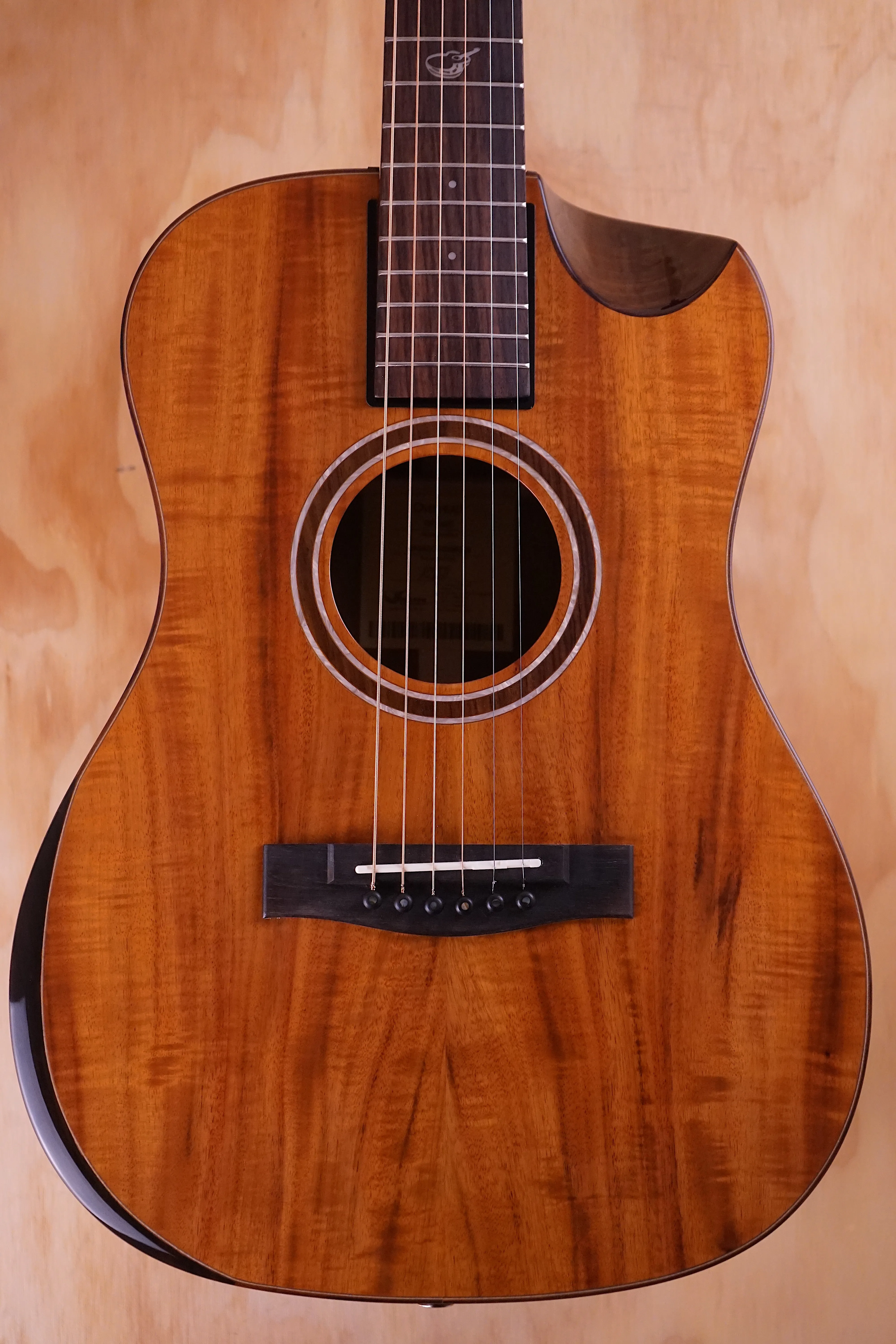 Journey Instruments OF882C Acacia Koa, USED