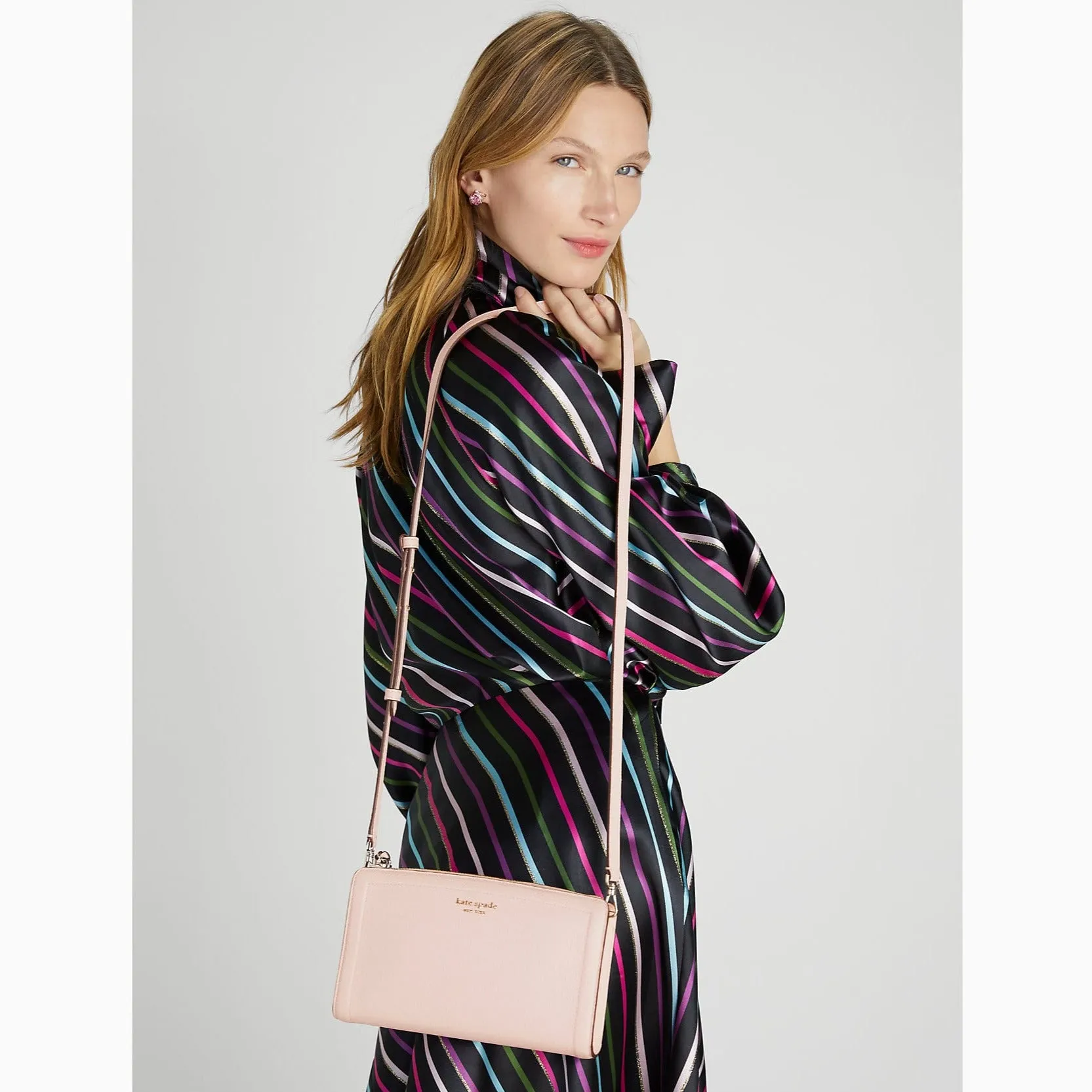 Knott Small Crossbody