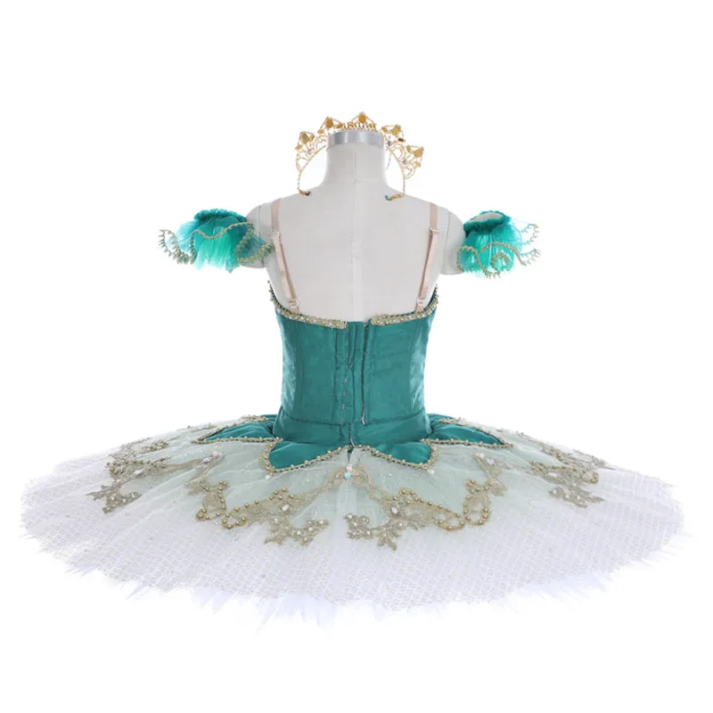 La Esmeralda Grand Pas