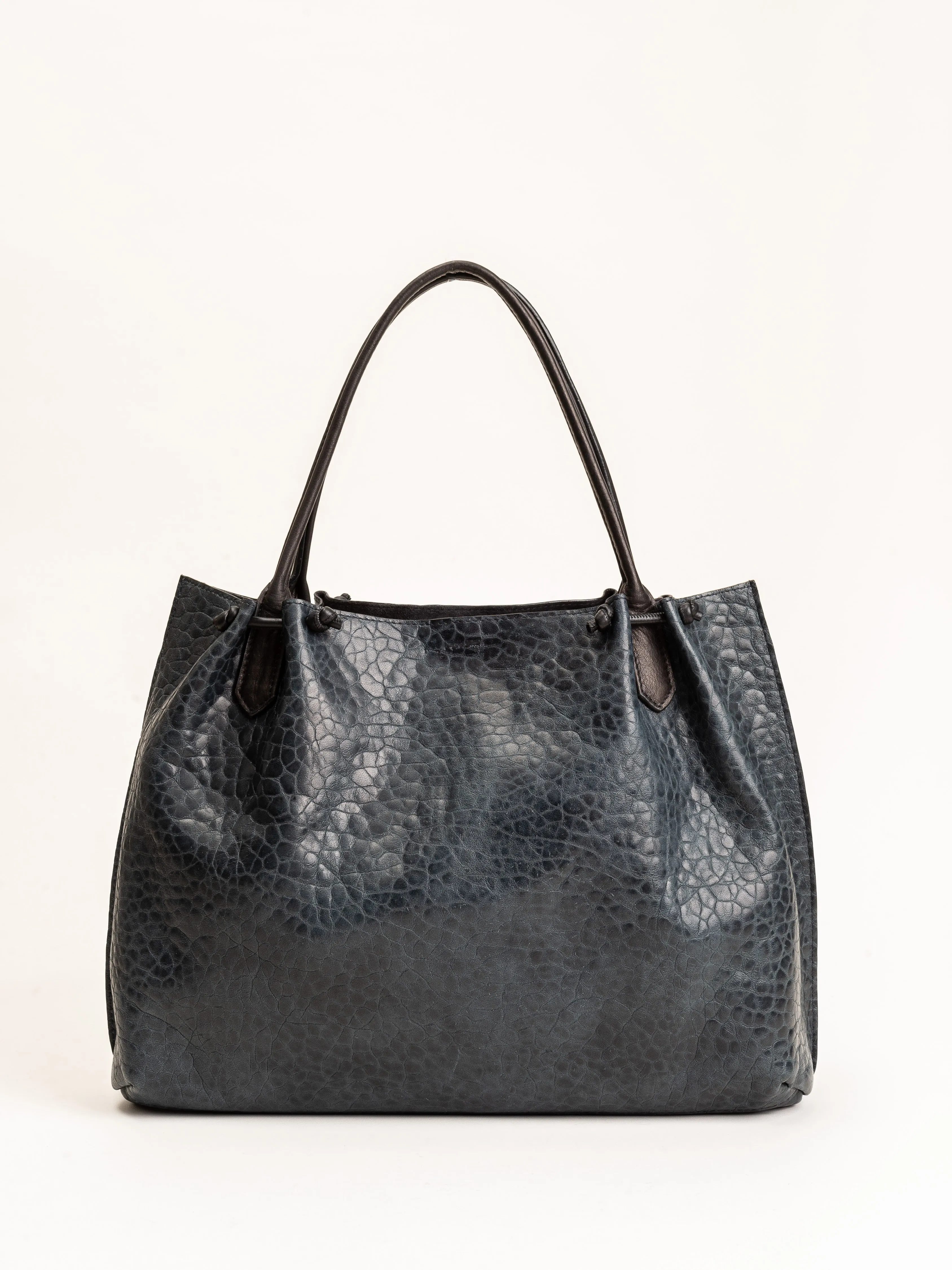 large puckered tote - blue sheepskin