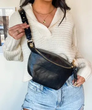 LEATHER CROSSBODY BAG-BLACK
