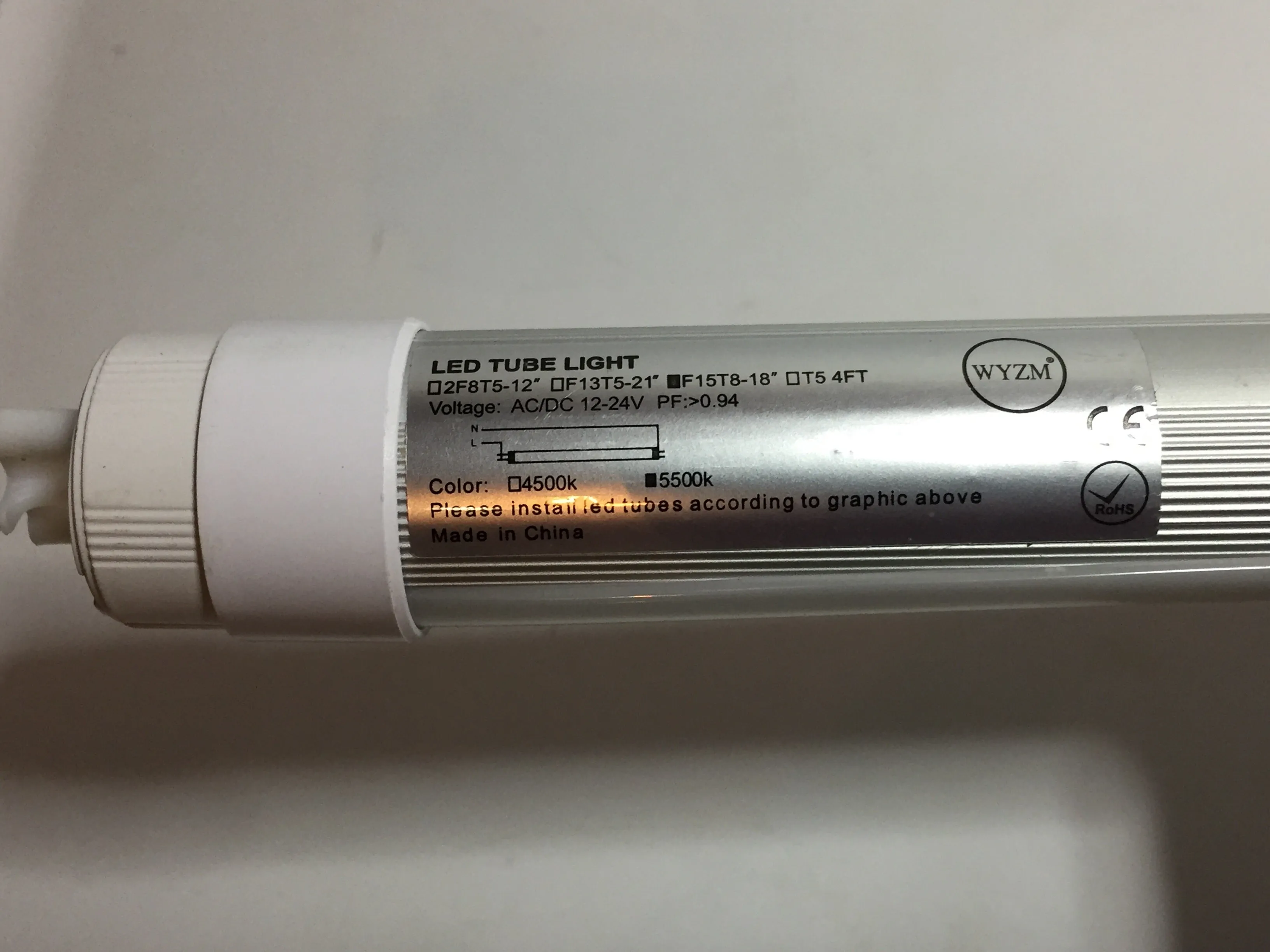 LED Light Tube F15T8-18” (029)