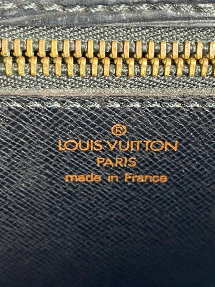 Louis Vuitton  Biface Noir Epi Black Satchel 2la510