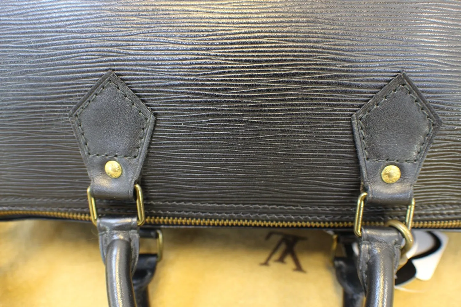 LOUIS VUITTON Epi Leather Black Speedy 30 Satchel Bag