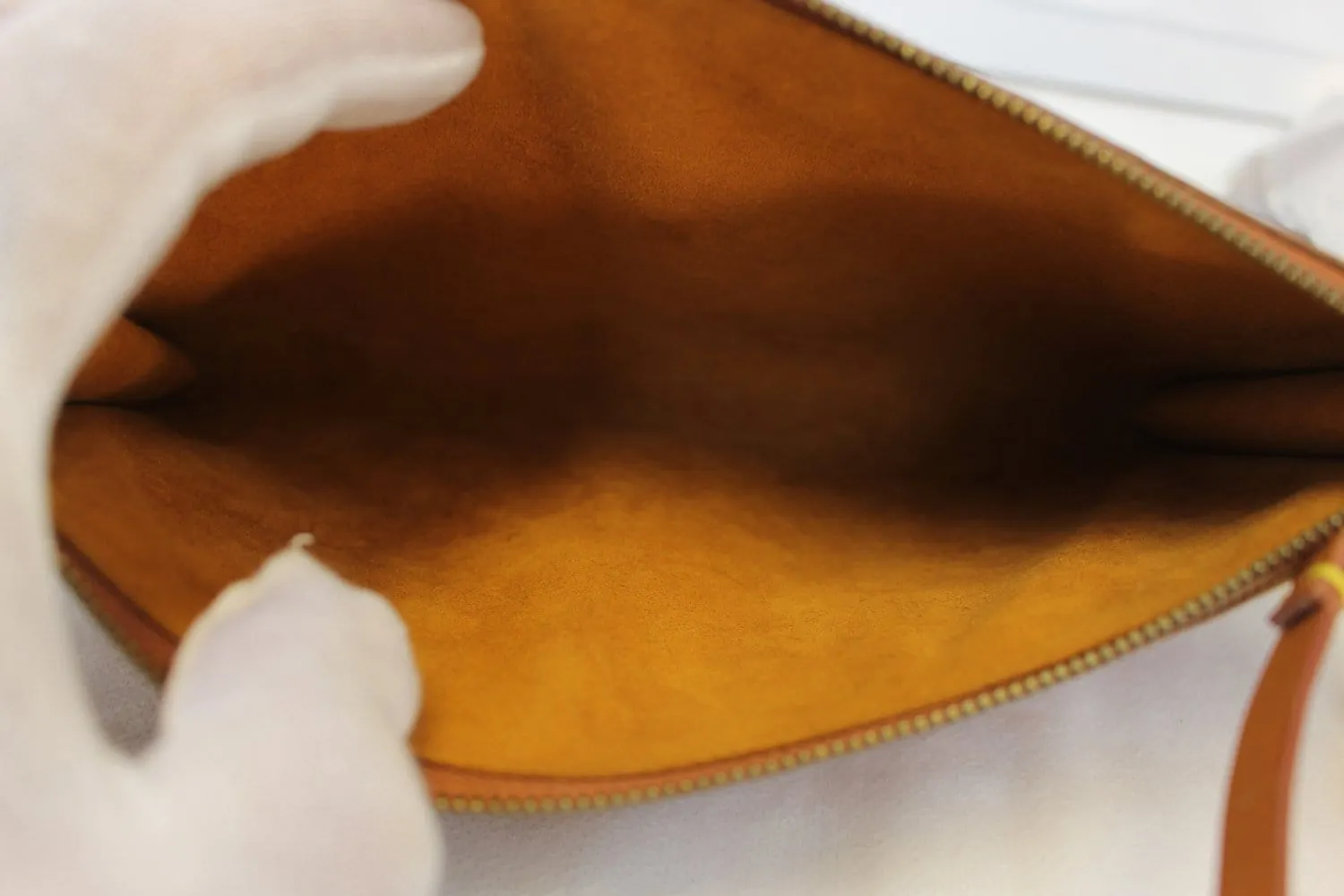 LOUIS VUITTON Epi Leather Brown Pochette Accessoires Pouch