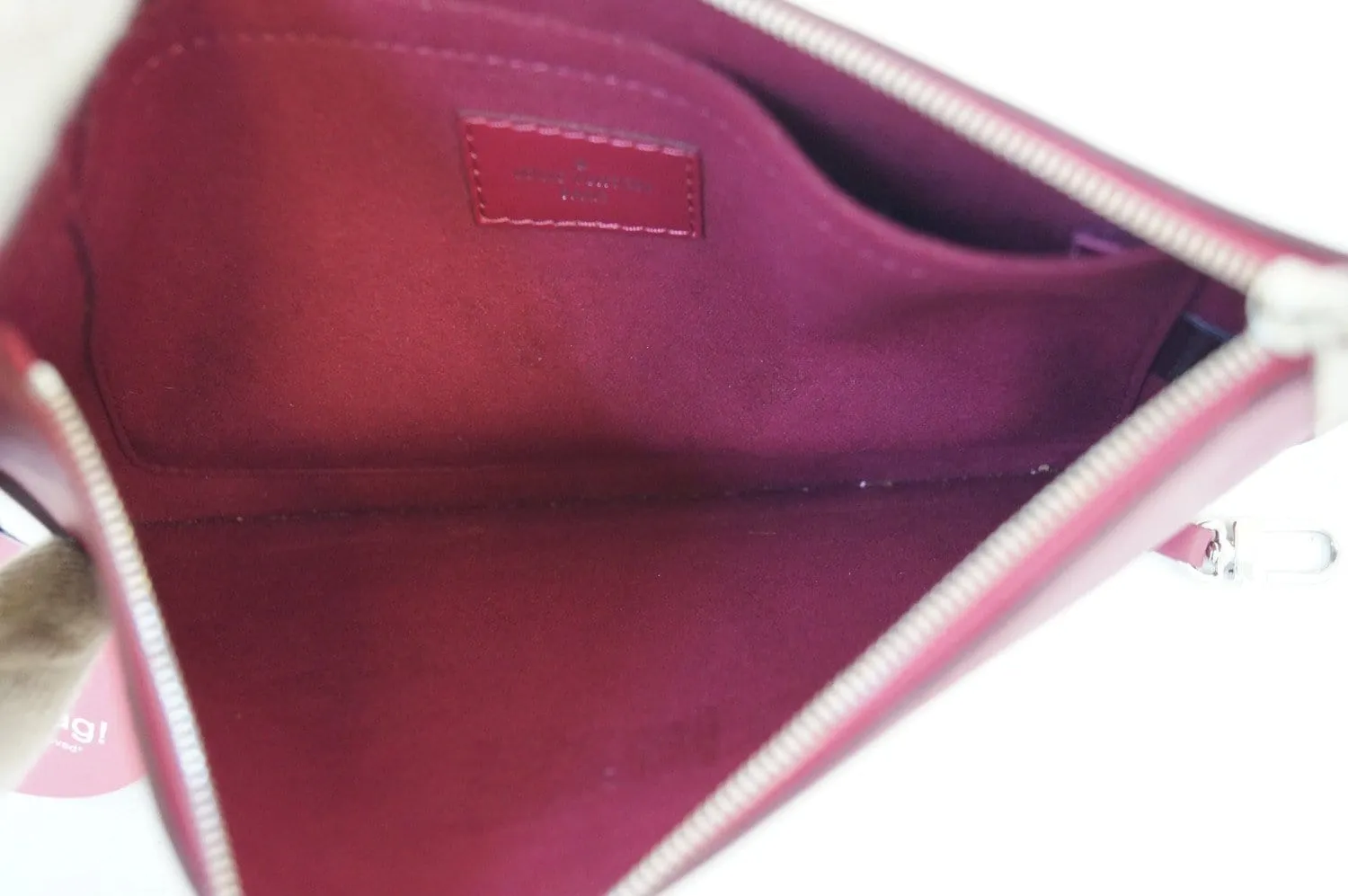 LOUIS VUITTON Epi Leather Neverfull MM Pochette Wristlet Clutch