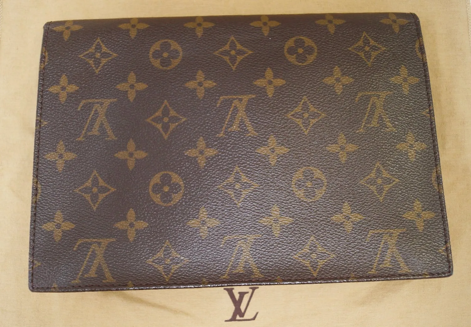 LOUIS VUITTON Monogram Canvas Pochette Rabat Clutch Bag