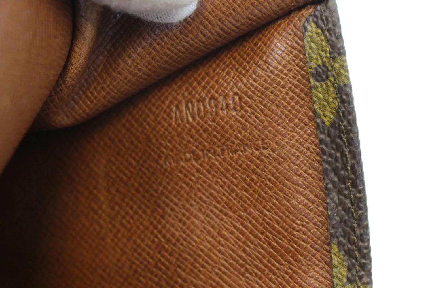 LOUIS VUITTON Monogram Canvas Pochette Rabat Clutch