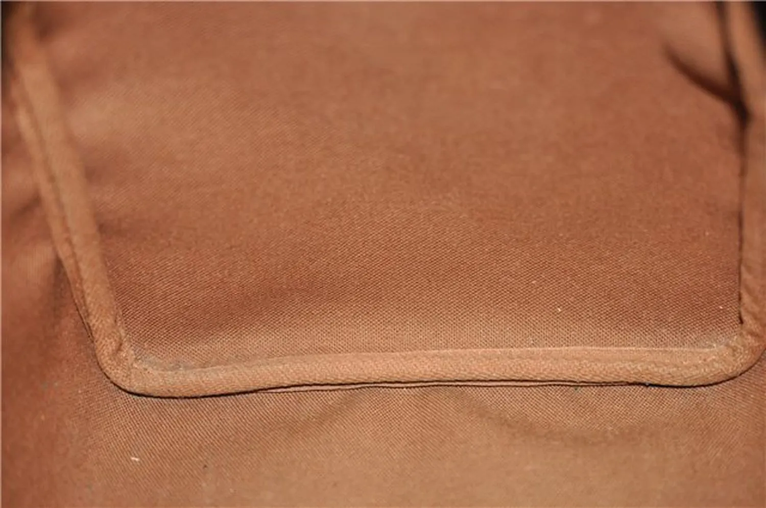 LOUIS VUITTON Monogram Speedy 30 Satchel Bag
