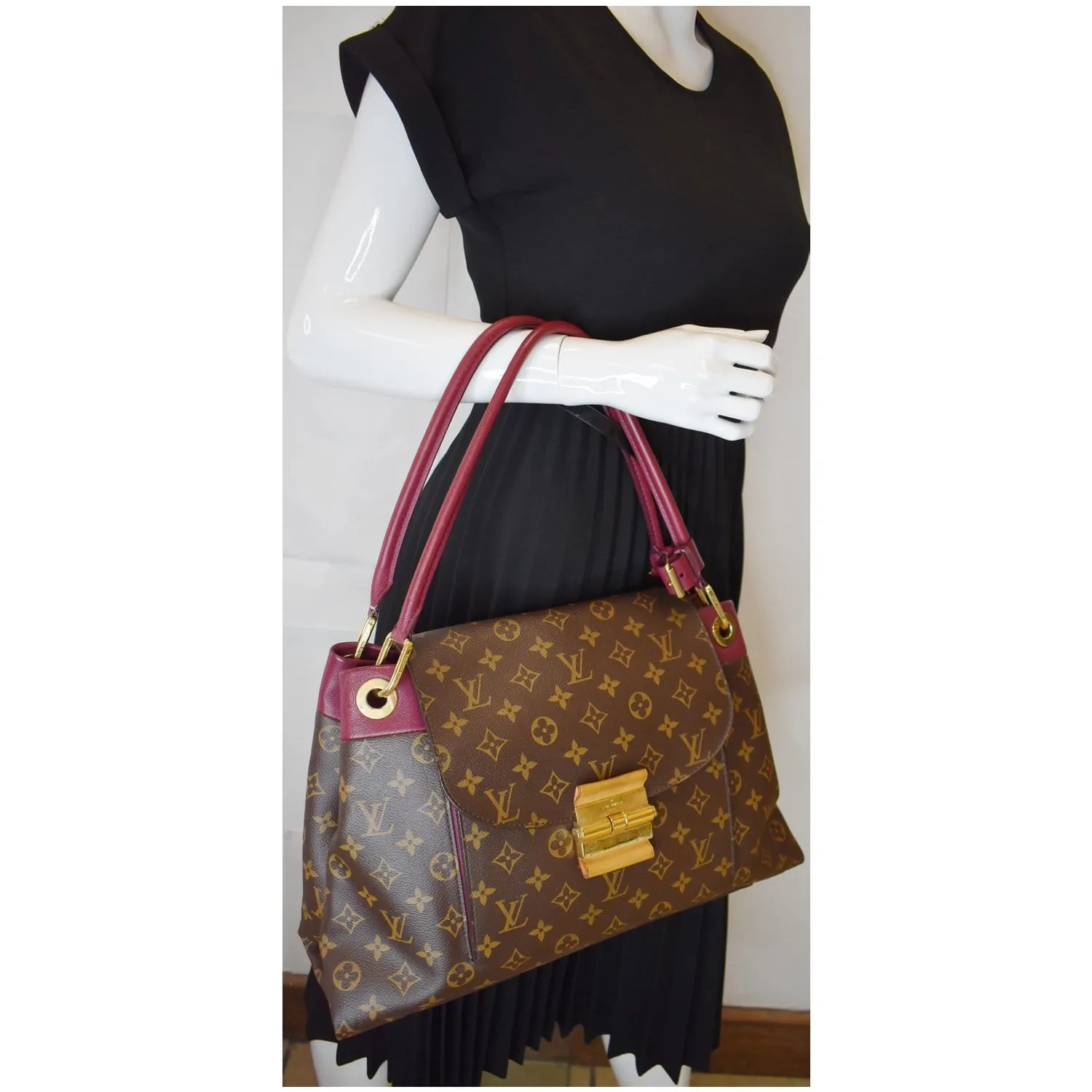 LOUIS VUITTON Olympe Monogram Canvas Satchel Shoulder Bag Aurore