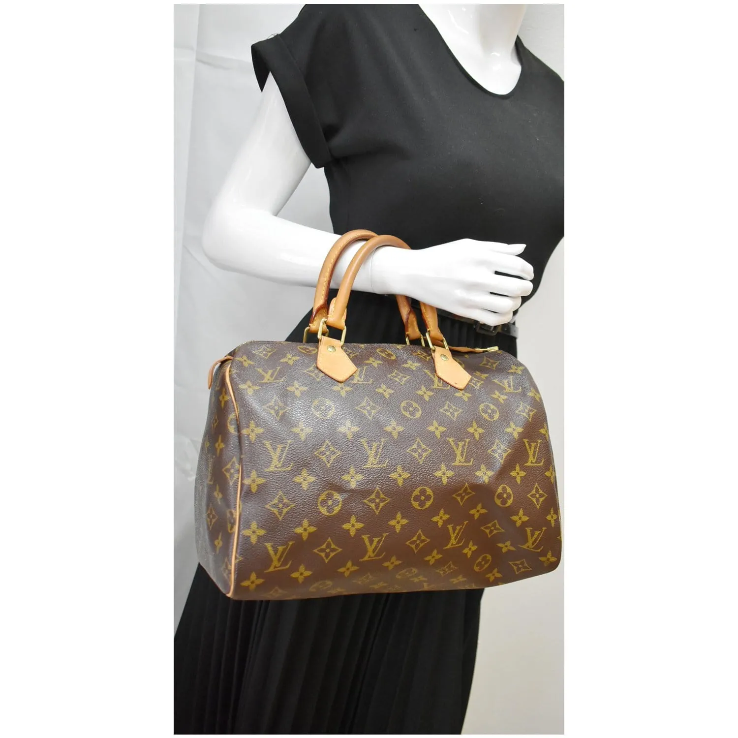 LOUIS VUITTON Speedy 30 Monogram Canvas Satchel Bag Brown