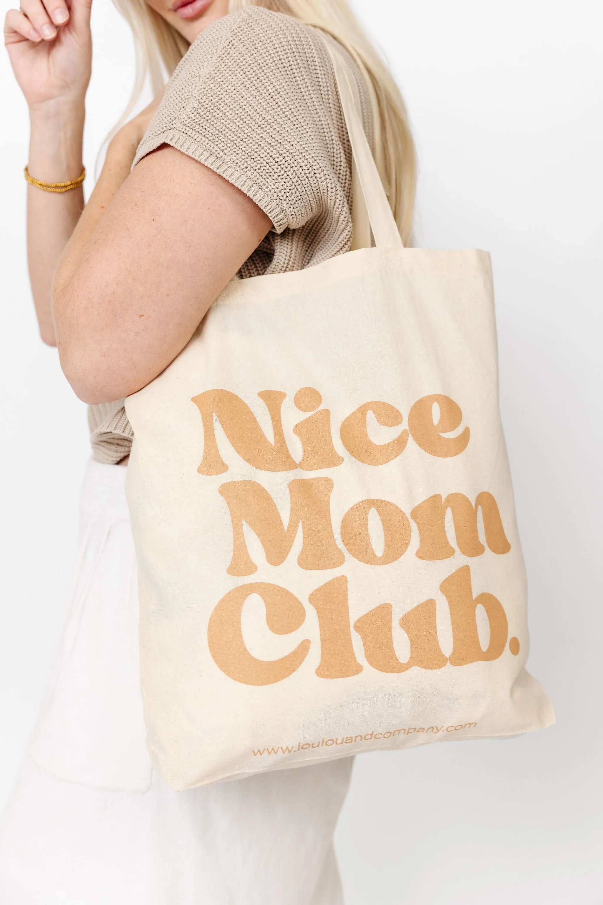 NICE MOM TOTE | “NICE MOM CLUB” CARAMEL