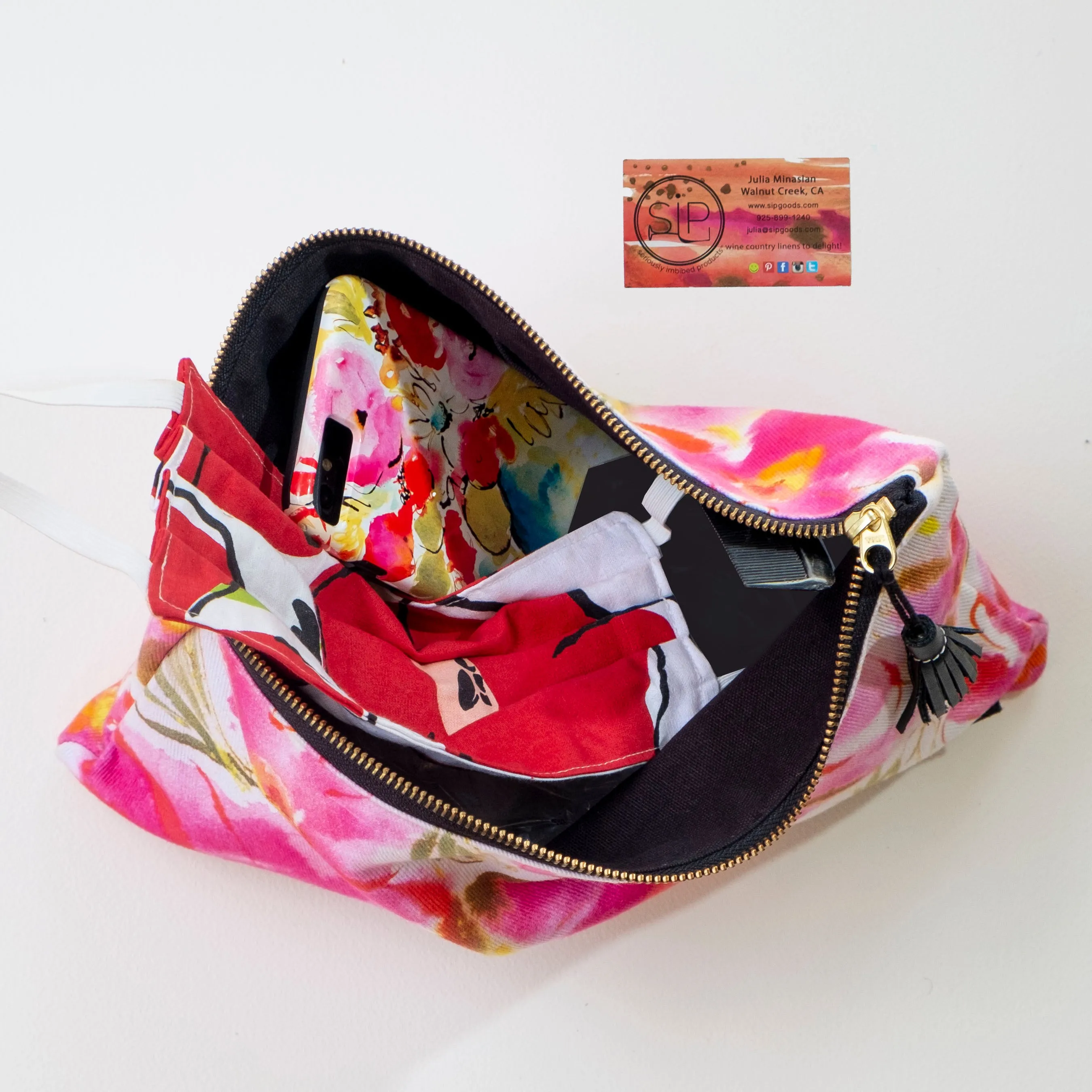 "Expressions" Clutch Bag