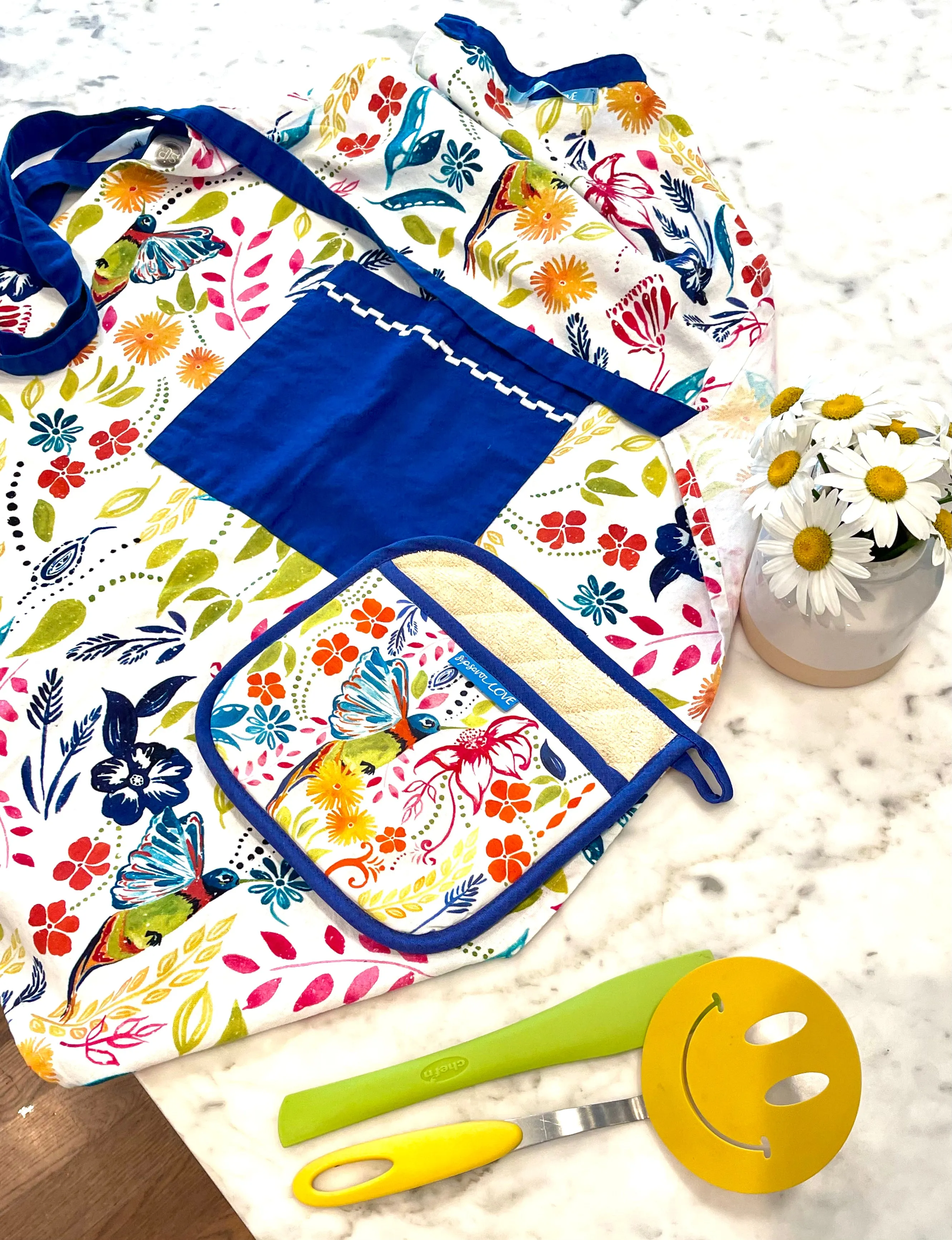 "Happy Hummingbird" Apron