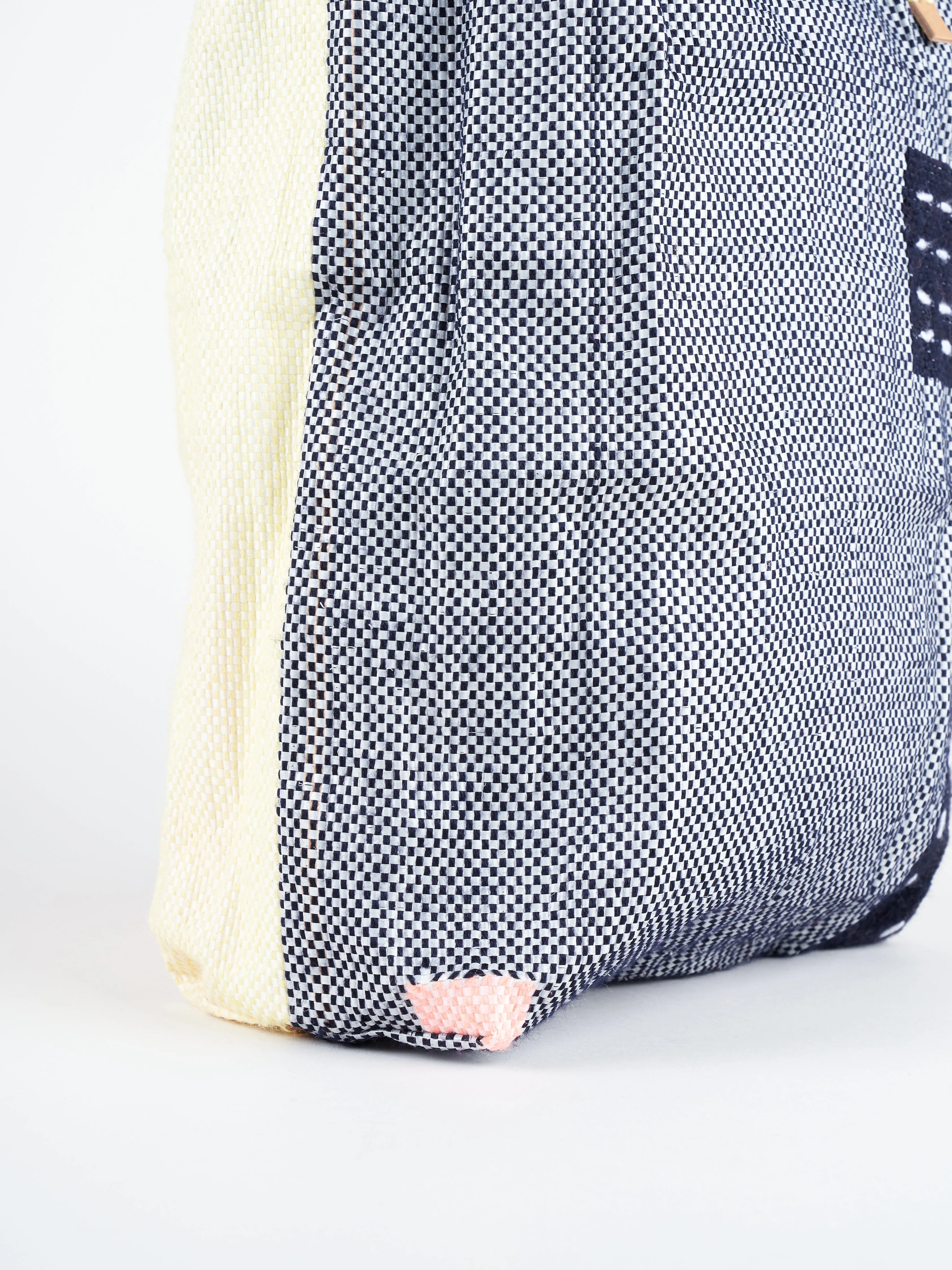 recycled bag - blue/white